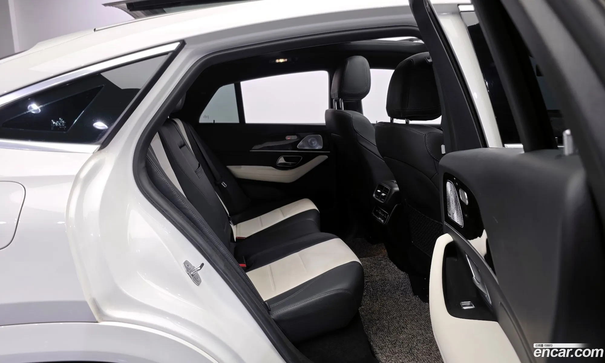 Mercedes-Benz GLE-Class W167 2021 — 10