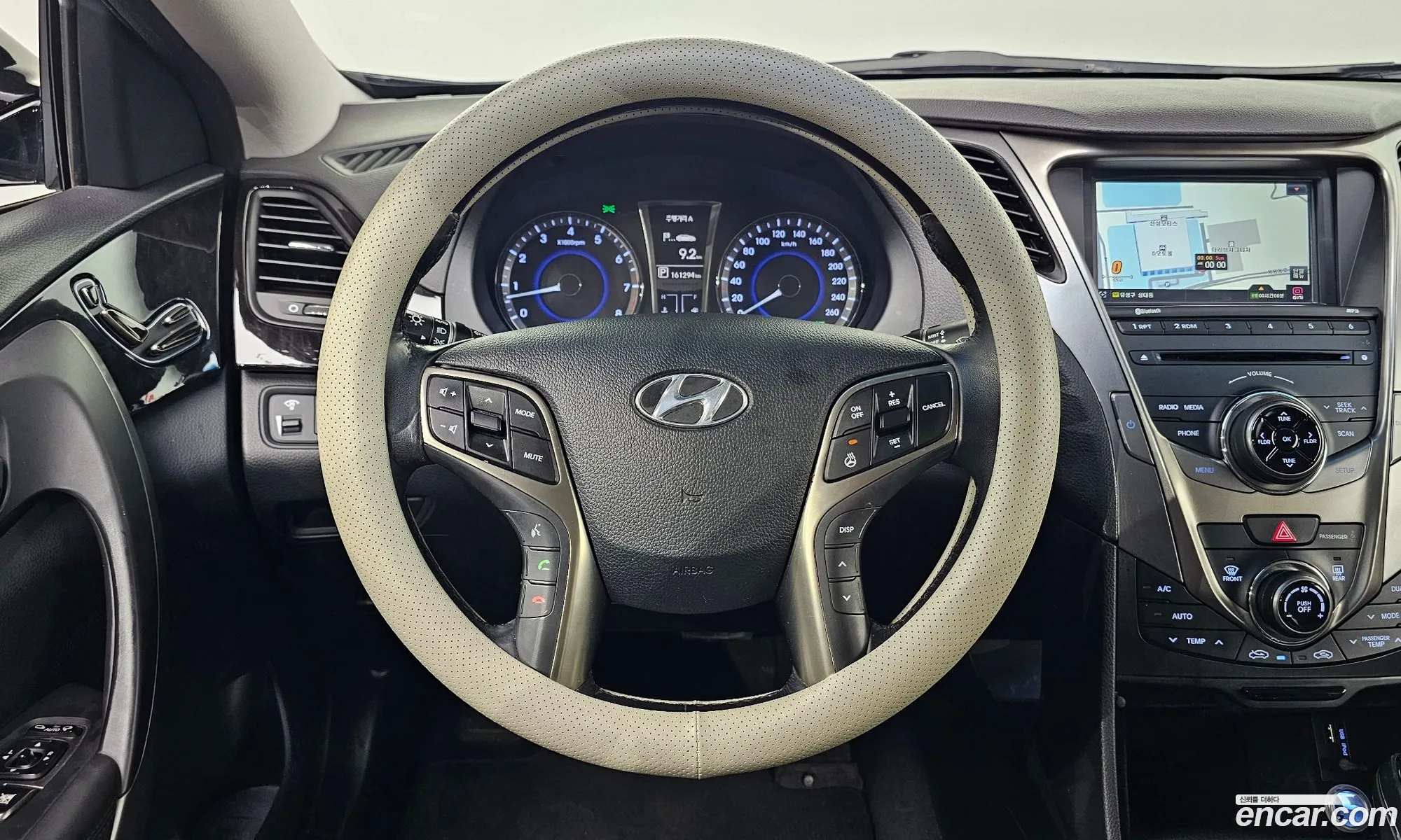 Hyundai Grandeur HG 2014 — 4