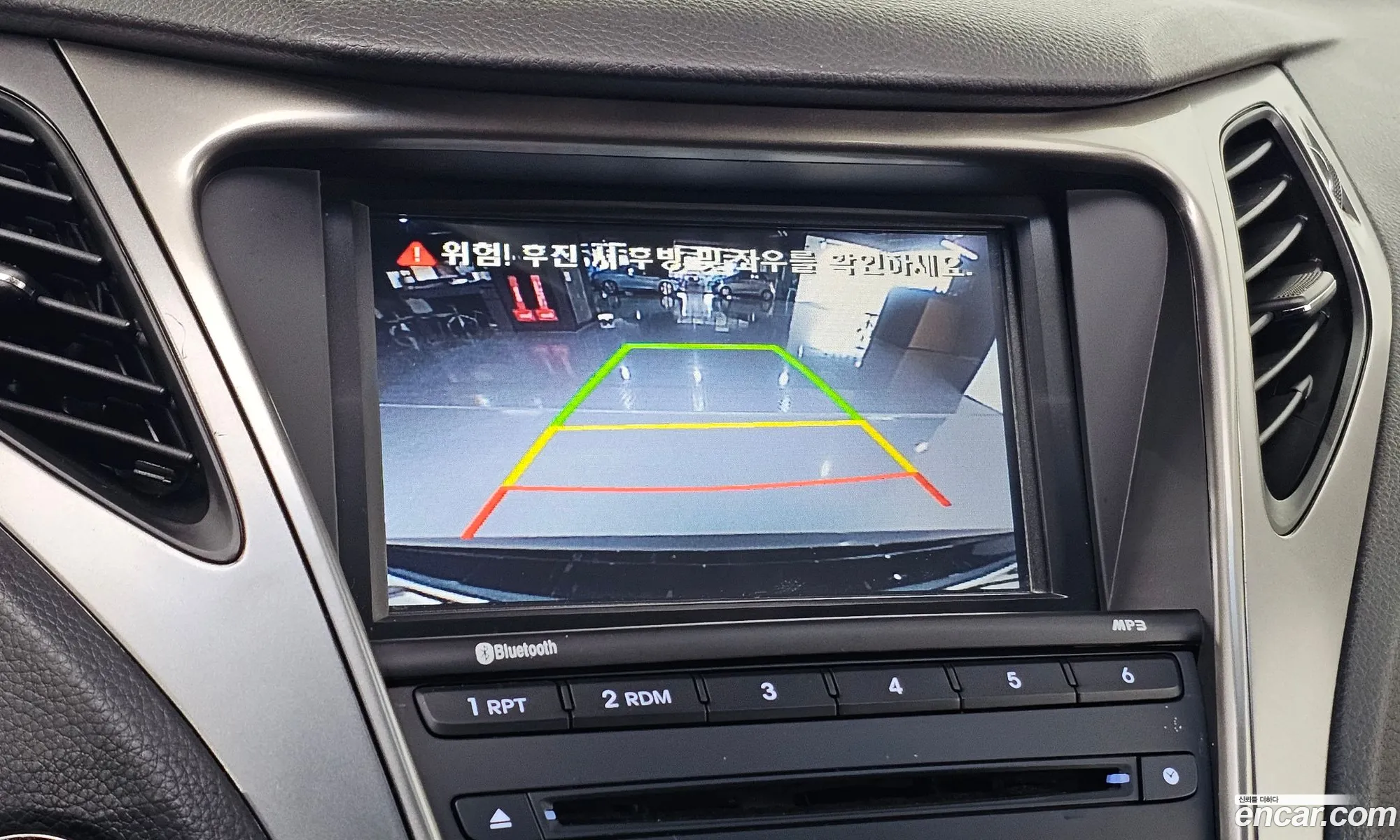 Hyundai Grandeur HG 2014 — 18