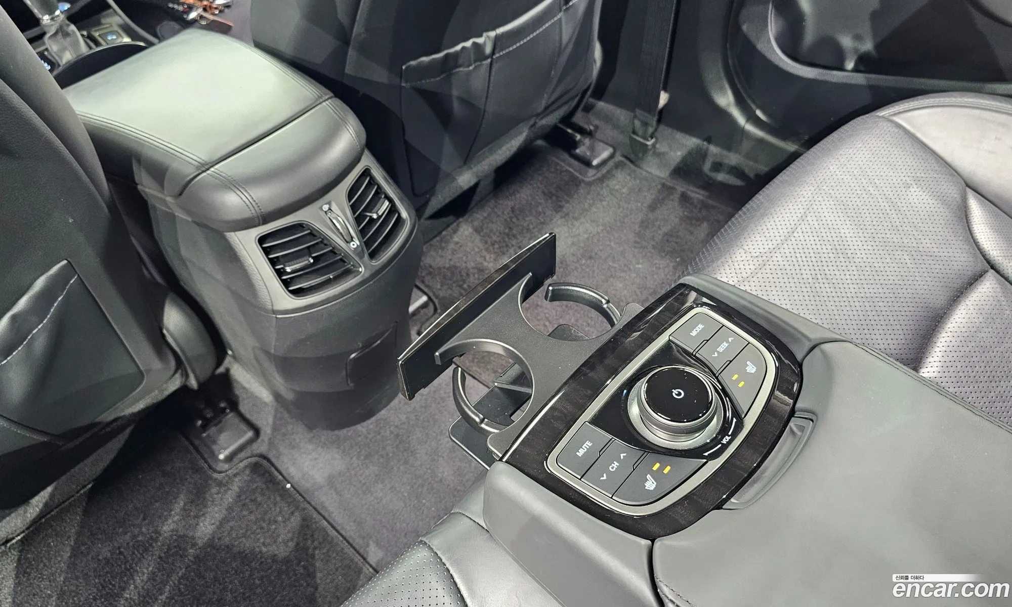 Hyundai Grandeur HG 2014 — 11