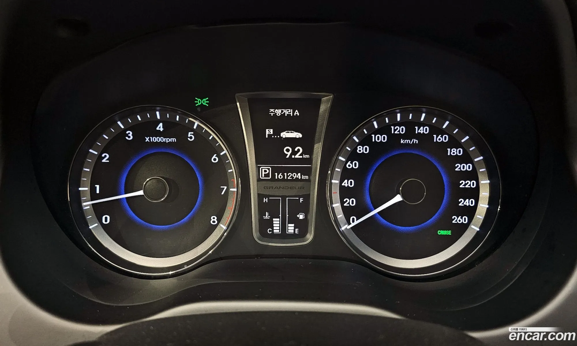 Hyundai Grandeur HG 2014 — 16