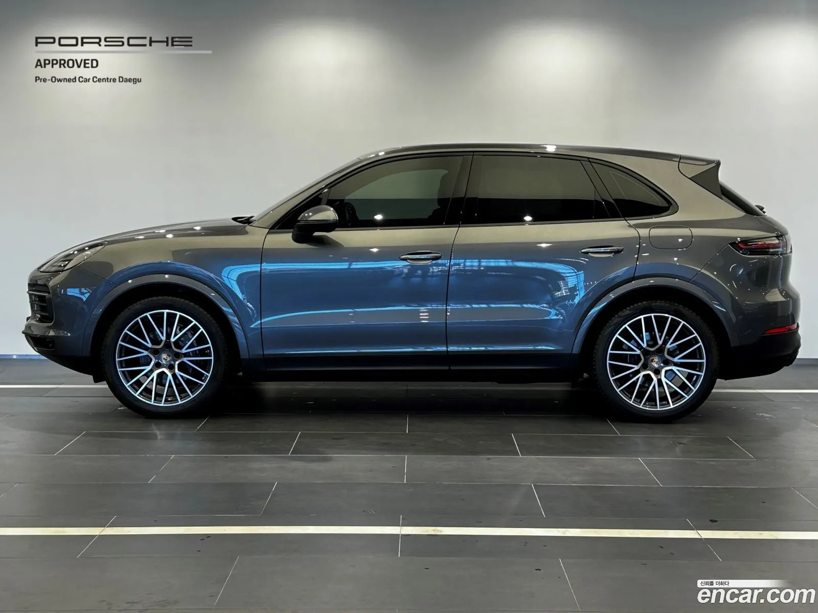Porsche Cayenne 2022 — 19
