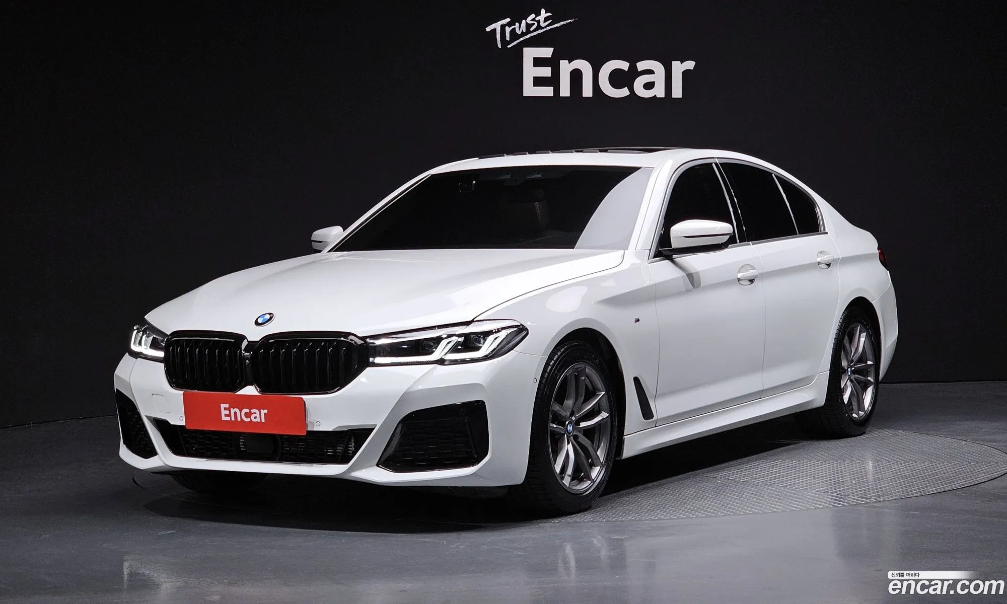 BMW 5 Series 2019 — 19
