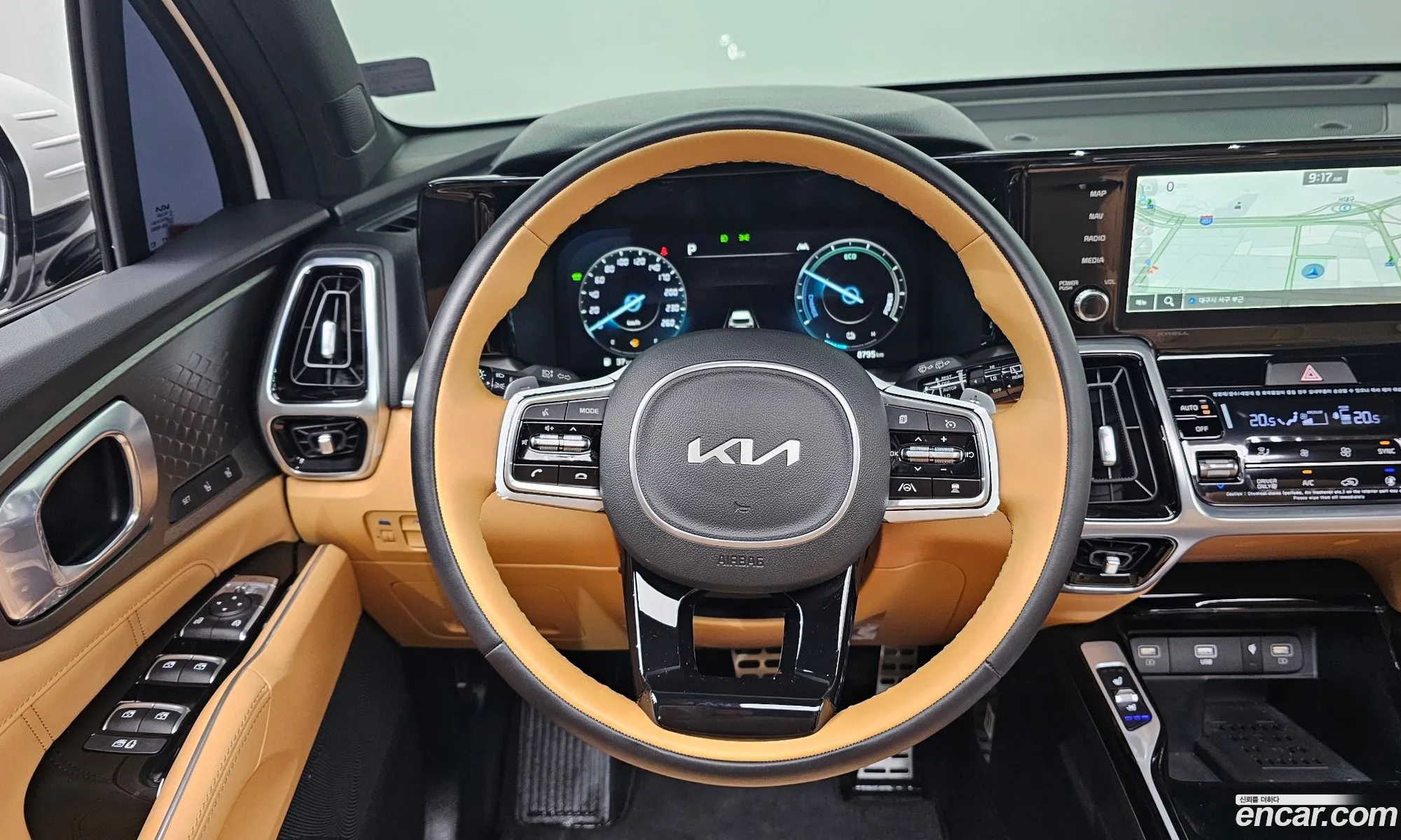 Kia Sorento 2023 — 16