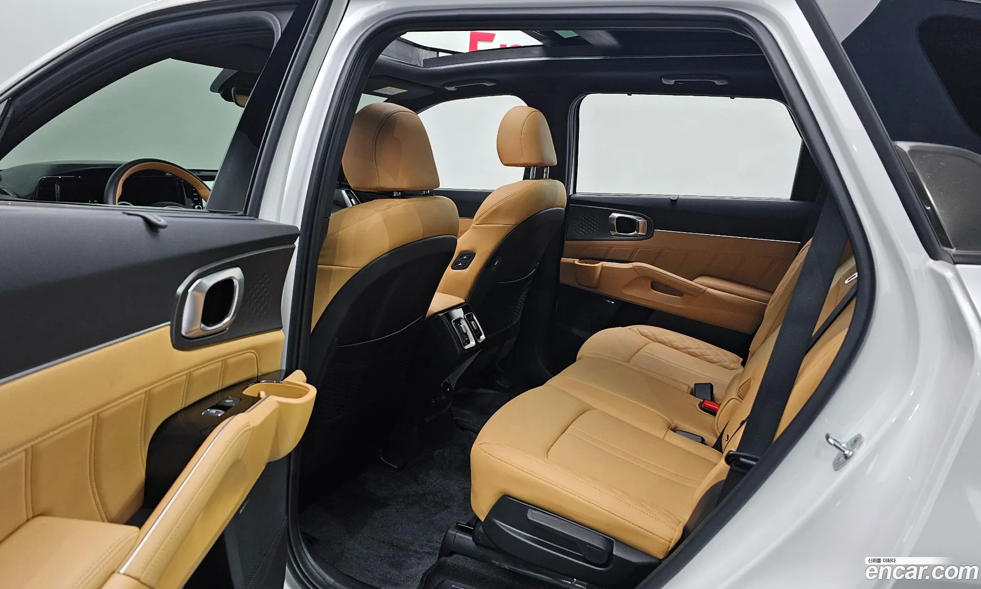Kia Sorento 2023 — 13