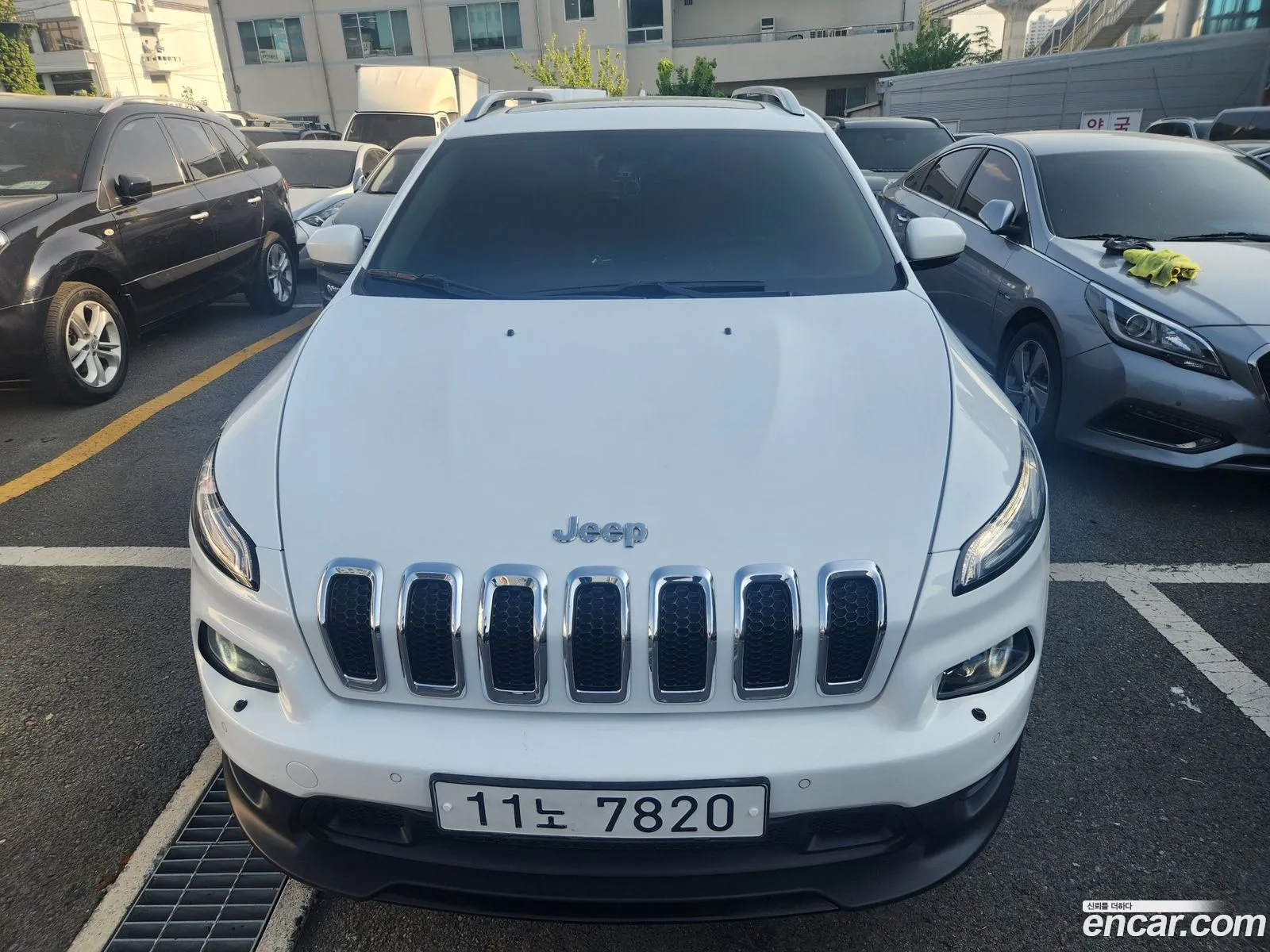 Jeep Cherokee 2015 — 19