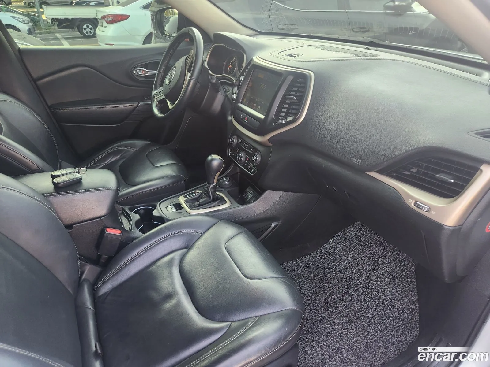 Jeep Cherokee 2015 — 7