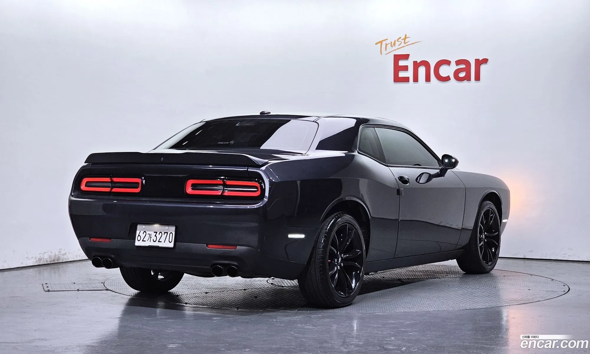 Dodge Challenger 2018 2C3CDZAG — 10