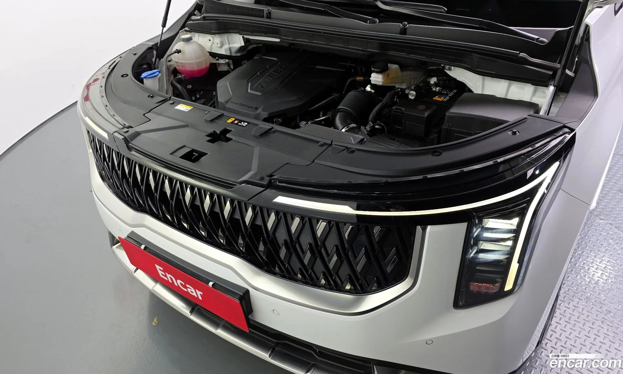 Kia Carnival 2025 — 4
