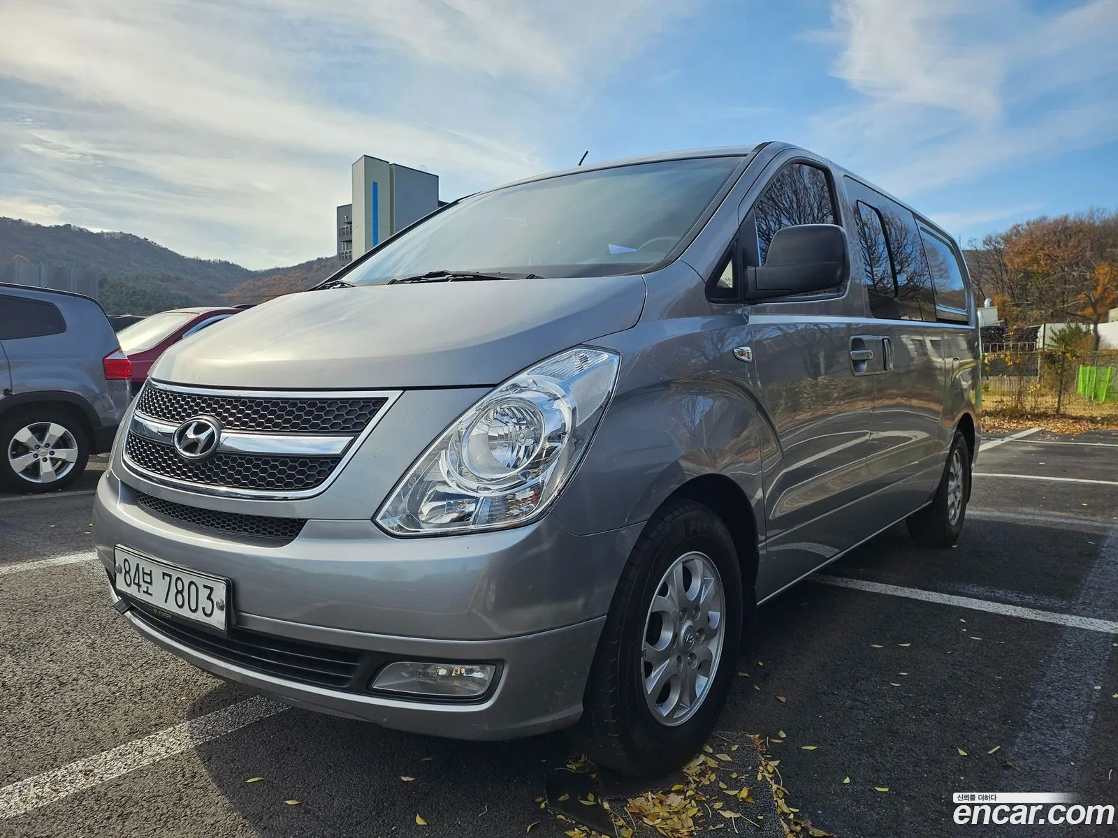 Hyundai Grand Starex 2015 — 17