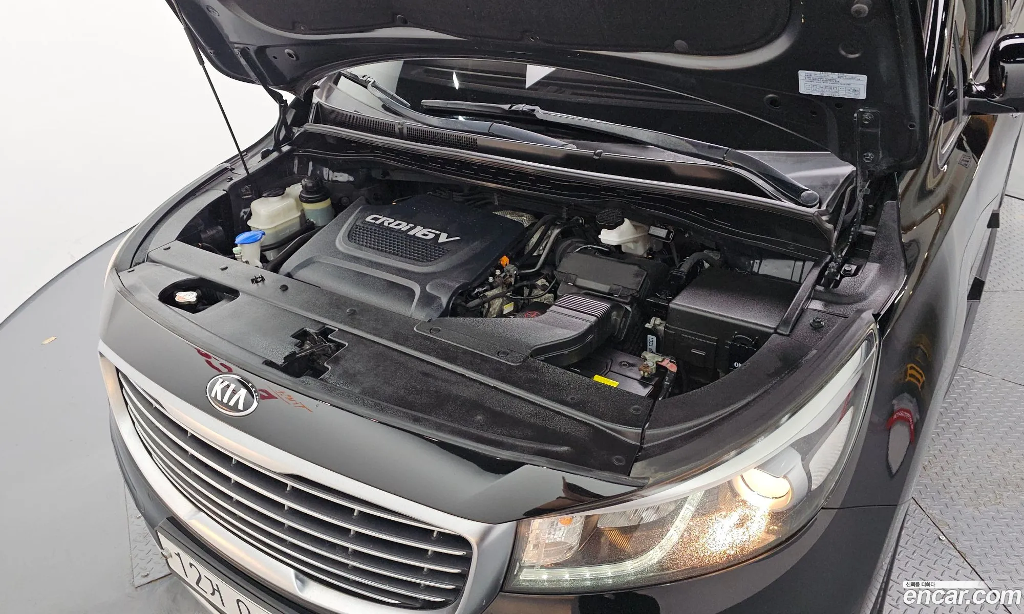 Kia Carnival 2016 — 16