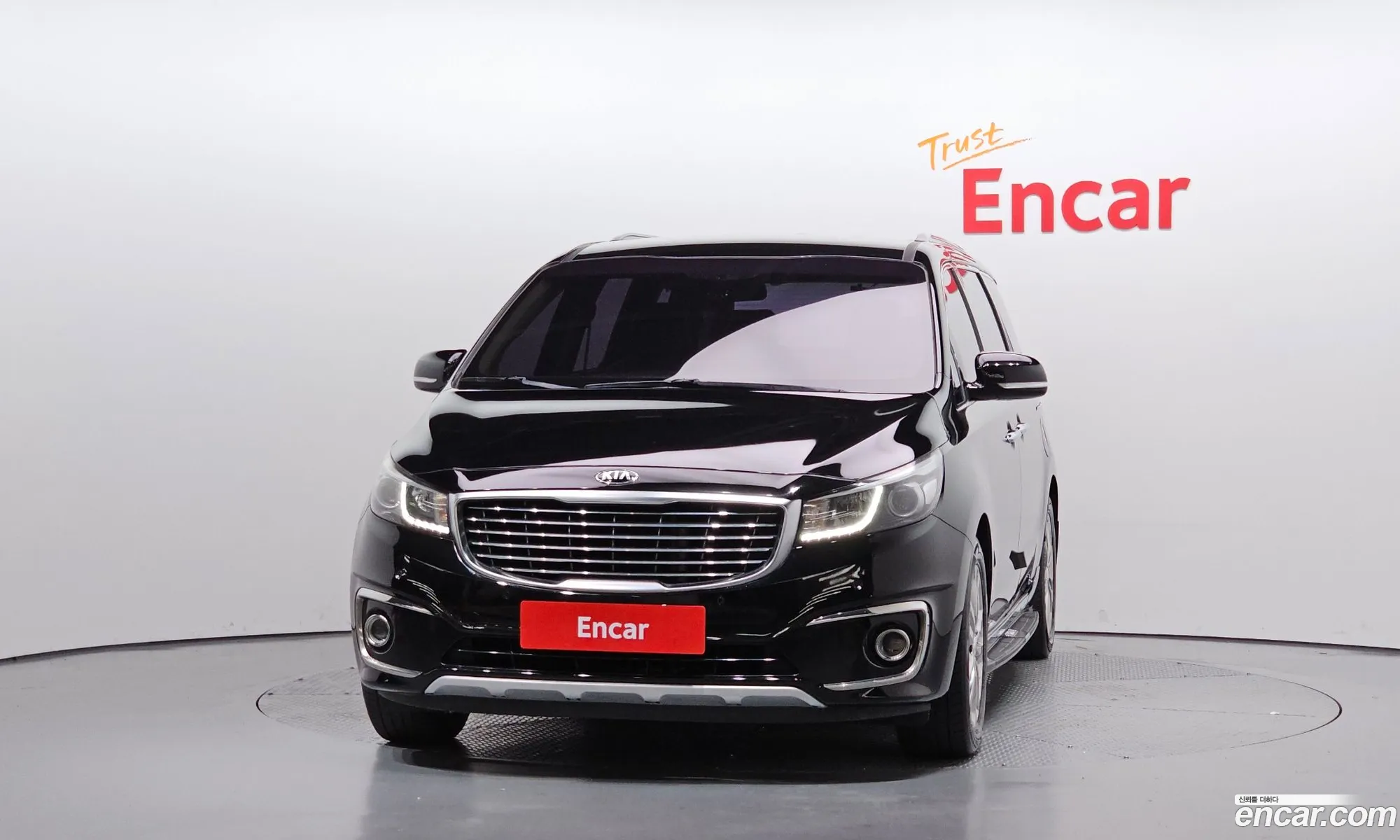 Kia Carnival 2016 — 2
