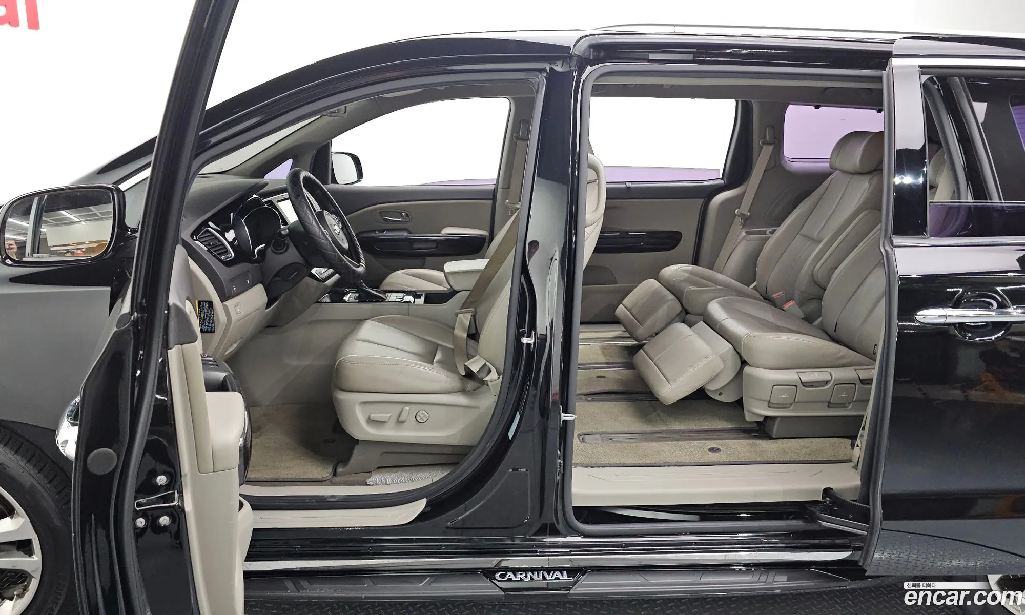 Kia Carnival 2016 — 8