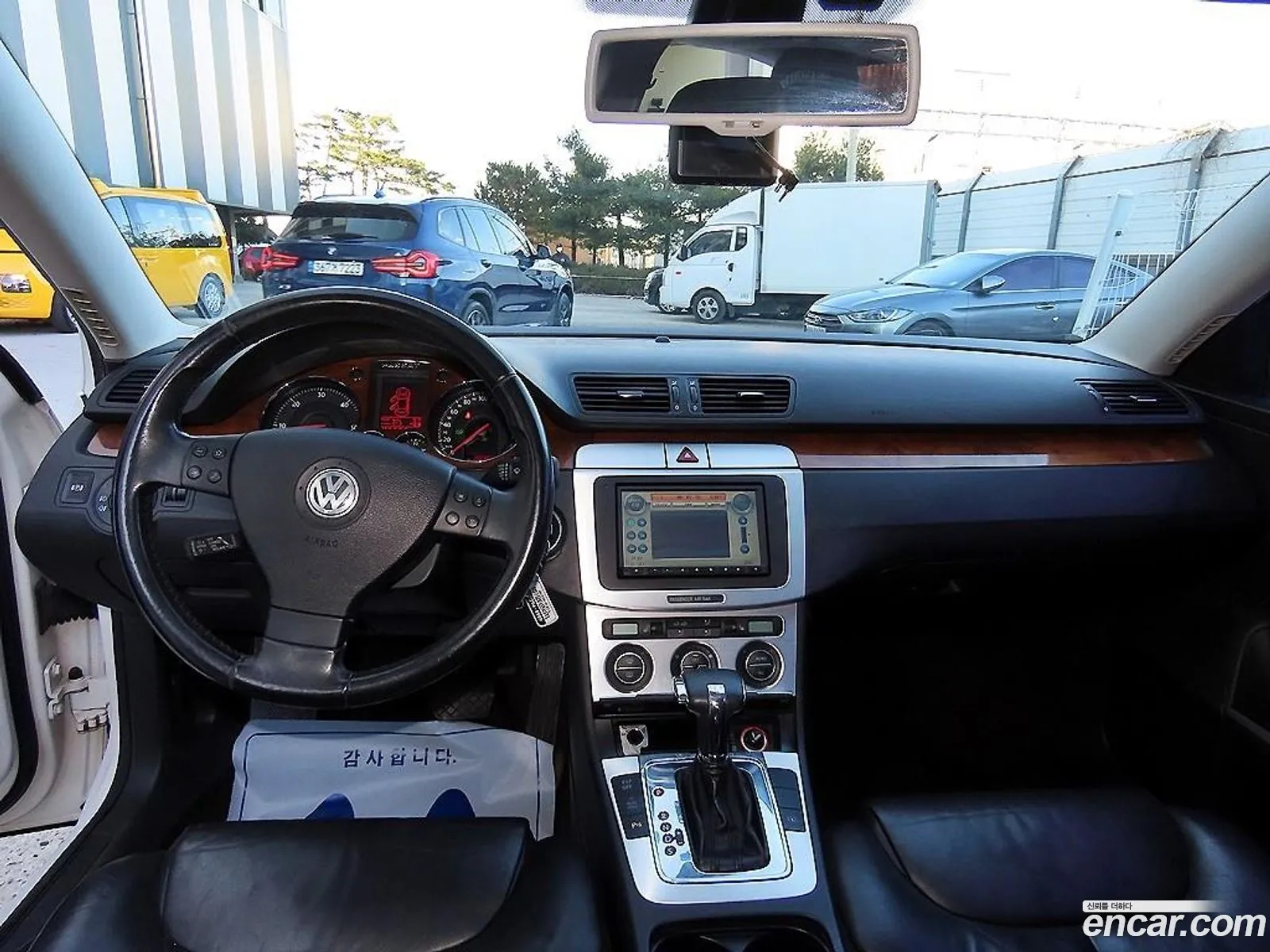 Volkswagen Passat 2009 — 11