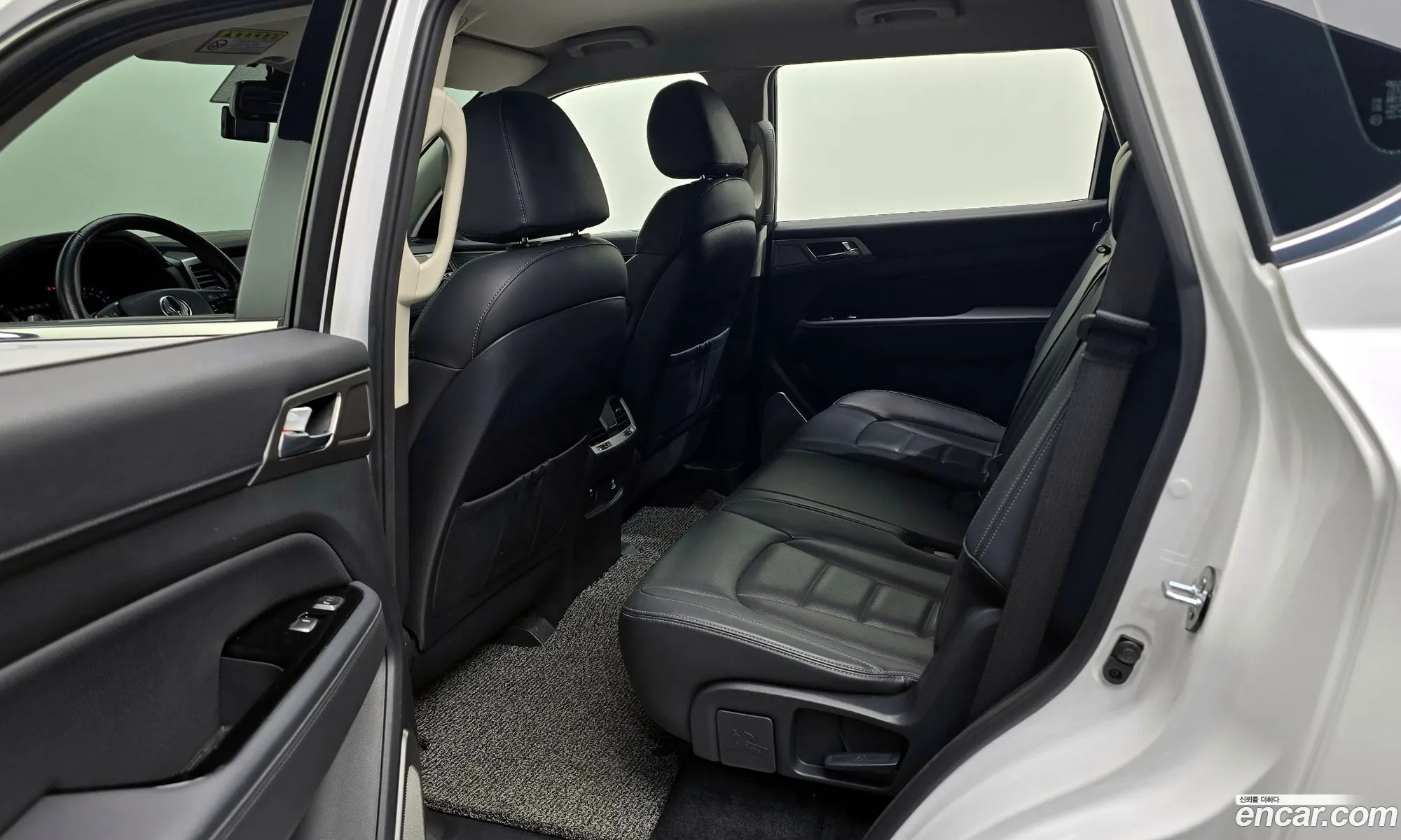 KG Mobility (SsangYong) G4 Rexton 2019 — 20