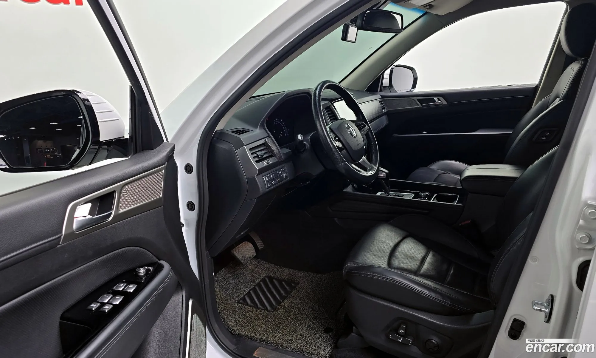 KG Mobility (SsangYong) G4 Rexton 2019 — 5