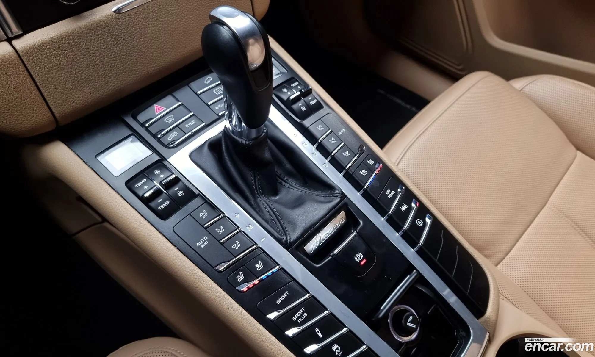 Porsche Macan 2018 WP1AA295XJLB22651 — 10
