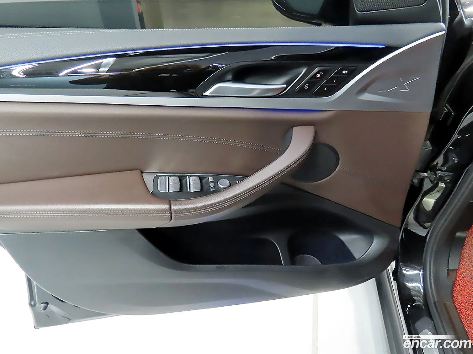 BMW X4 2020 — 16