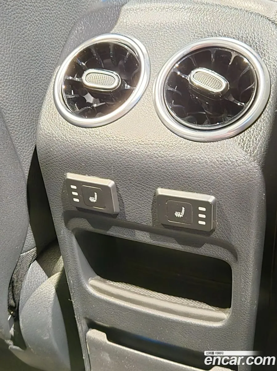 Mercedes-Benz EQB X243 2023 — 8