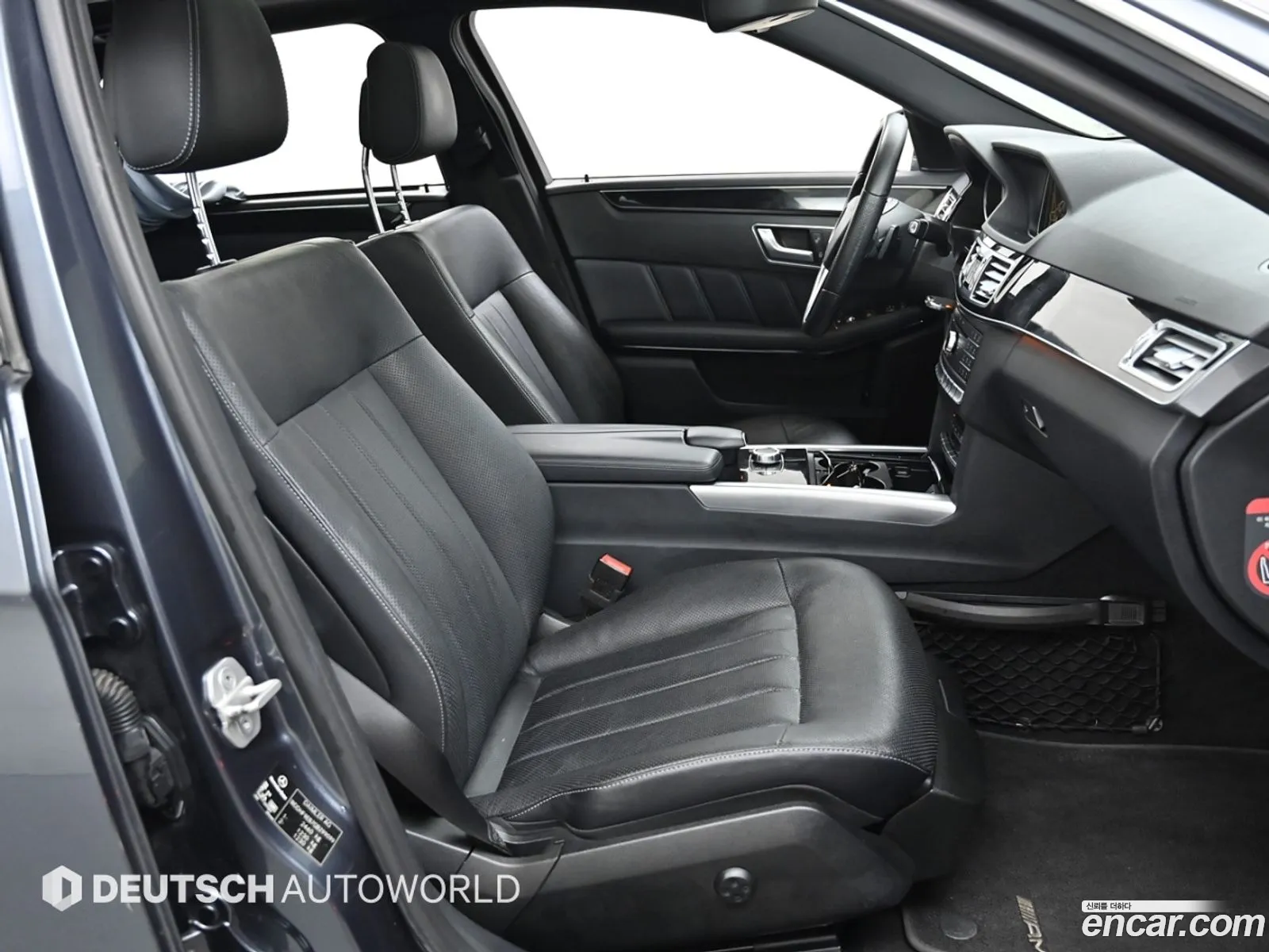 Mercedes-Benz E-Class W212 2016 — 19
