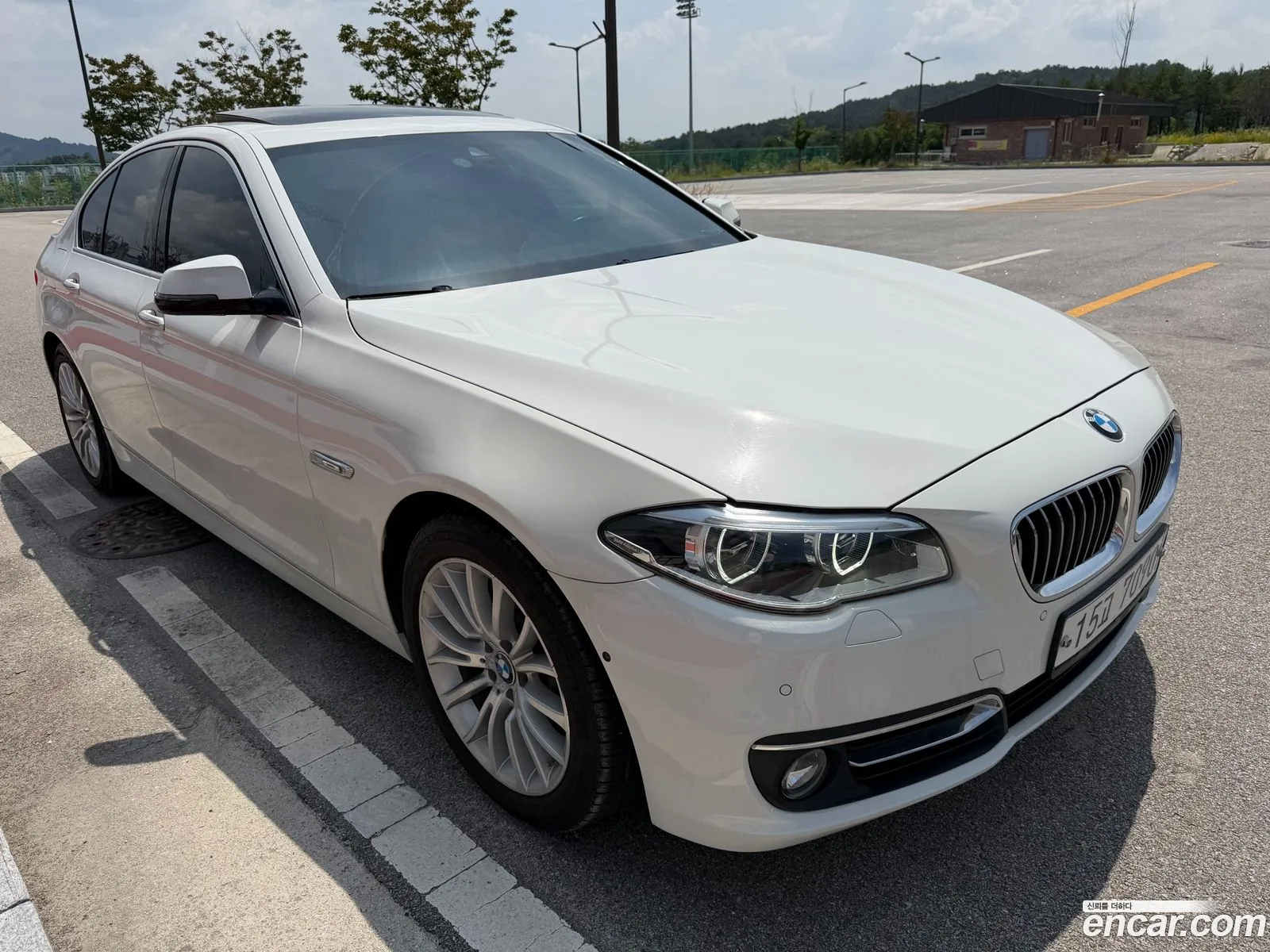 BMW 5 Series 2015 — 13