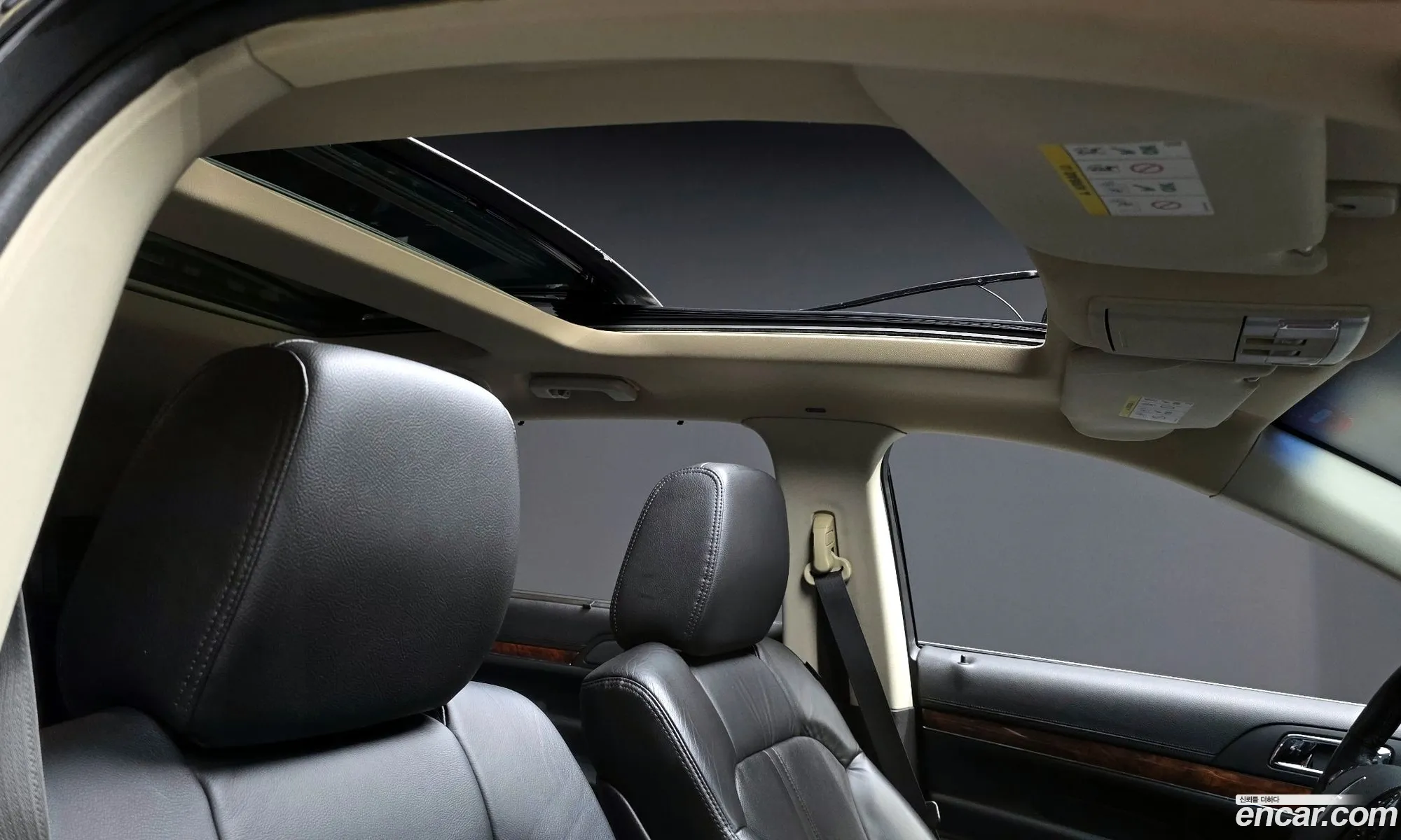 Lincoln MKT