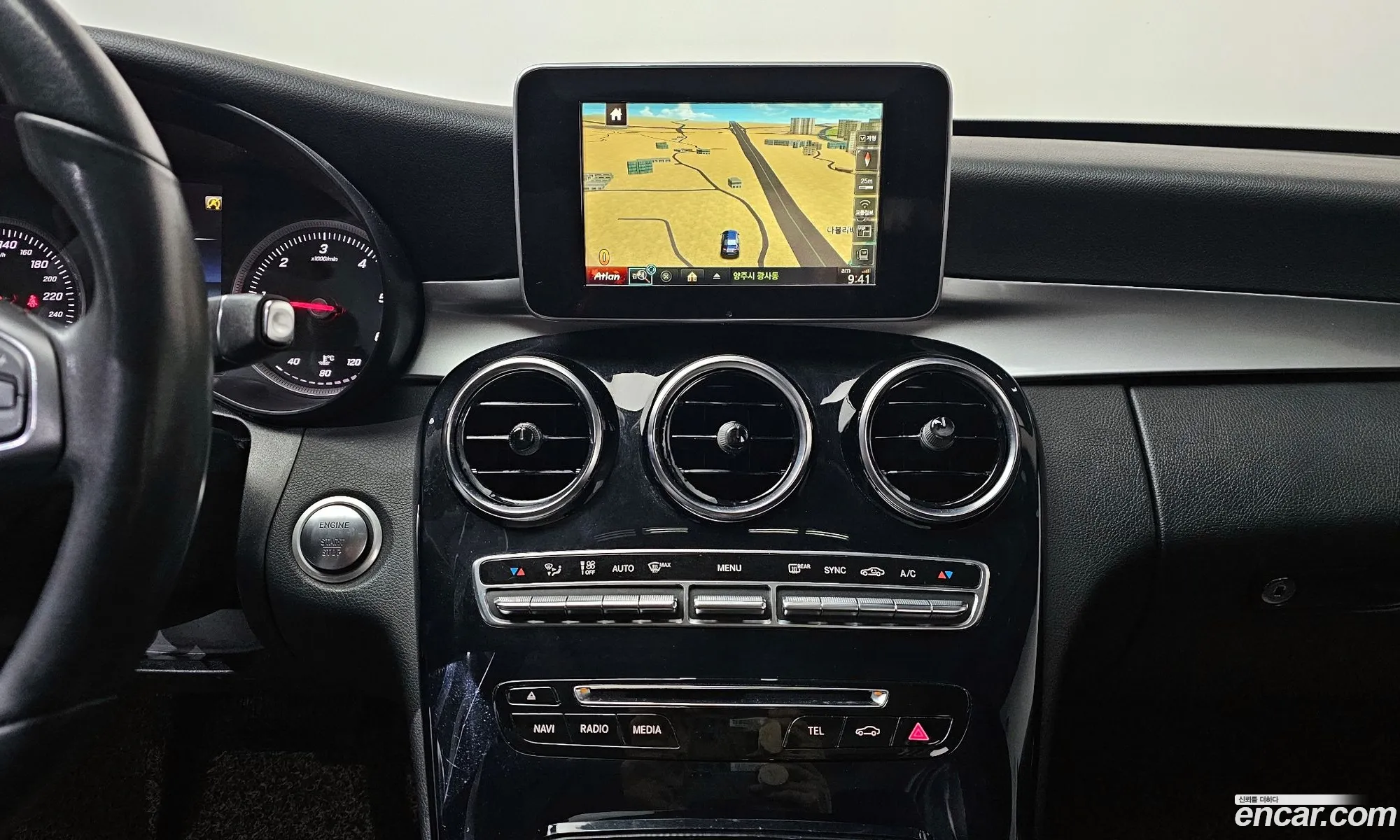Mercedes-Benz C-Class W205 2017 — 19