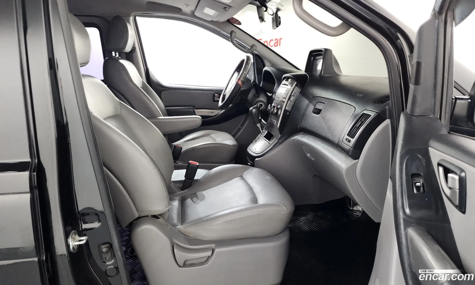Hyundai Grand Starex 2015 — 3
