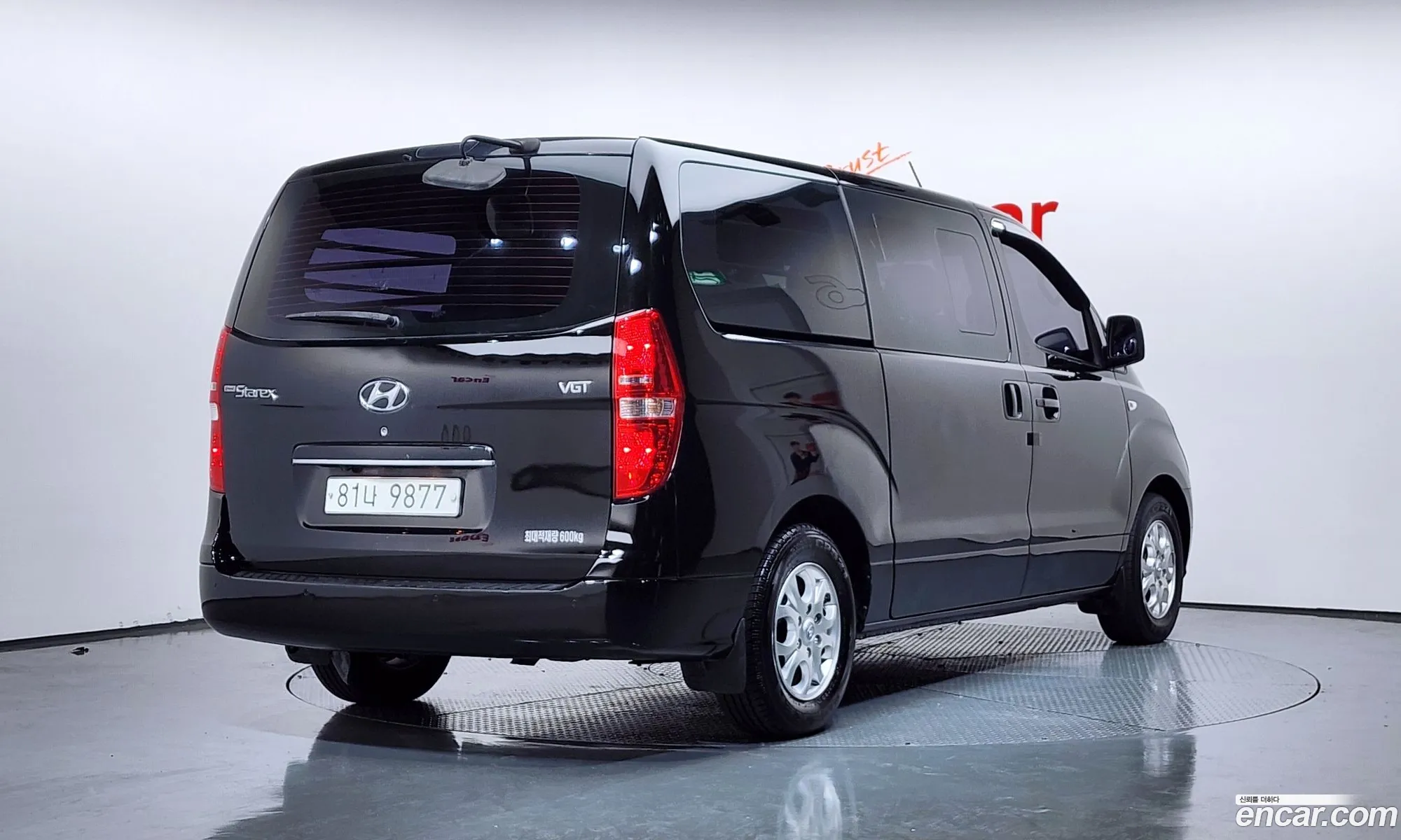 Hyundai Grand Starex 2015 — 18