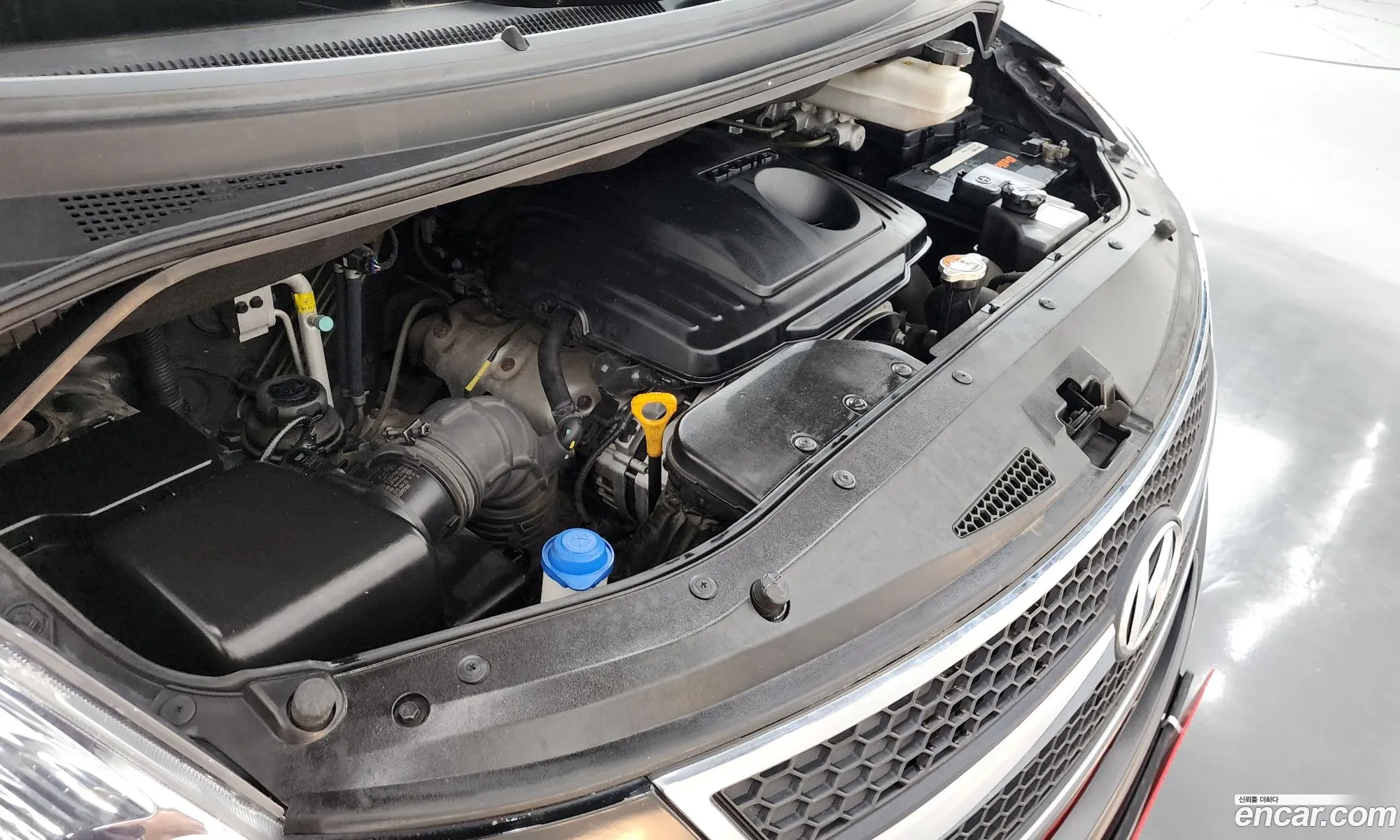 Hyundai Grand Starex 2015 — 14