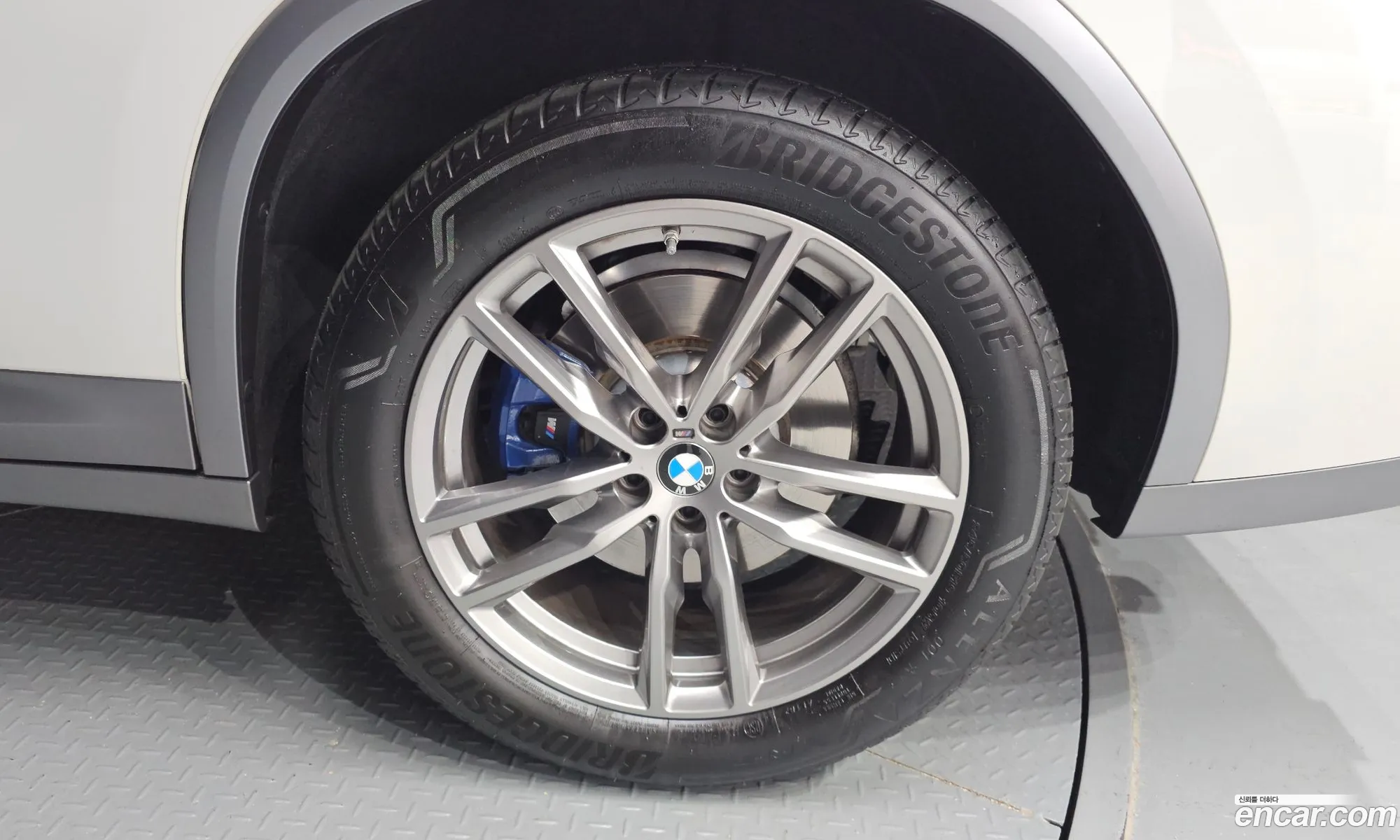 BMW X4 2021 WBA2V9106M9G32905 — 20