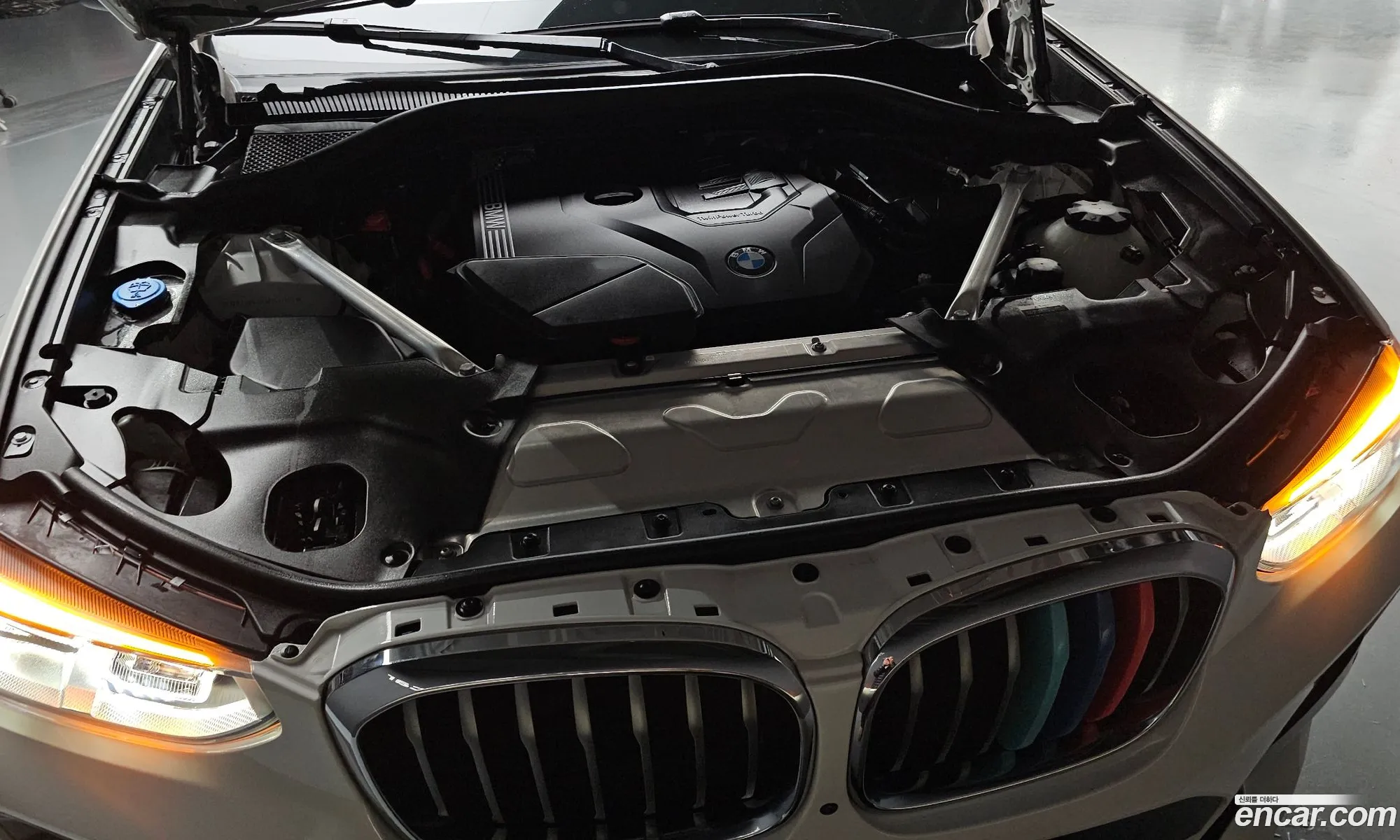 BMW X4 2021 WBA2V9106M9G32905 — 11