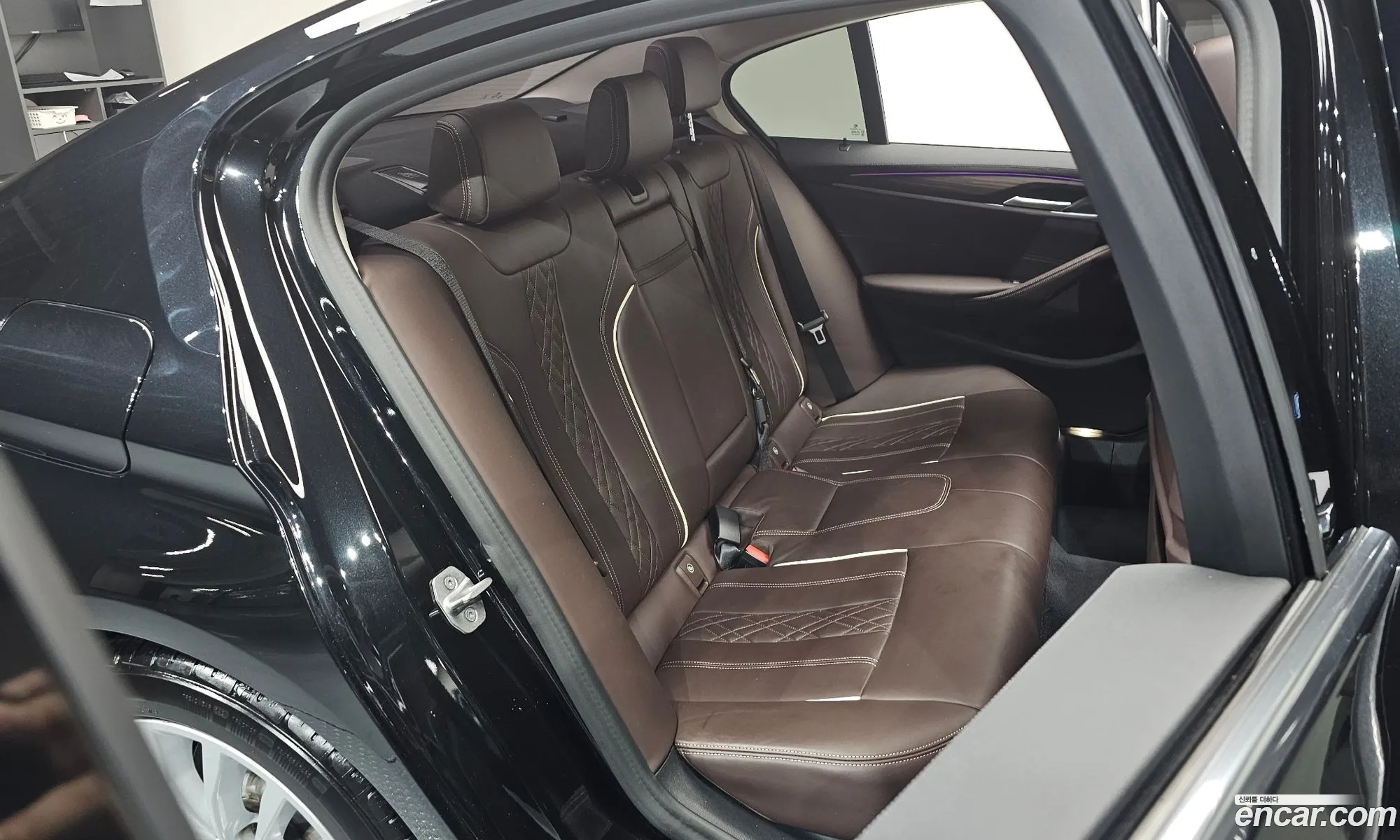 BMW 5 Series 2021 WBA31ES09MWX07862 — 8