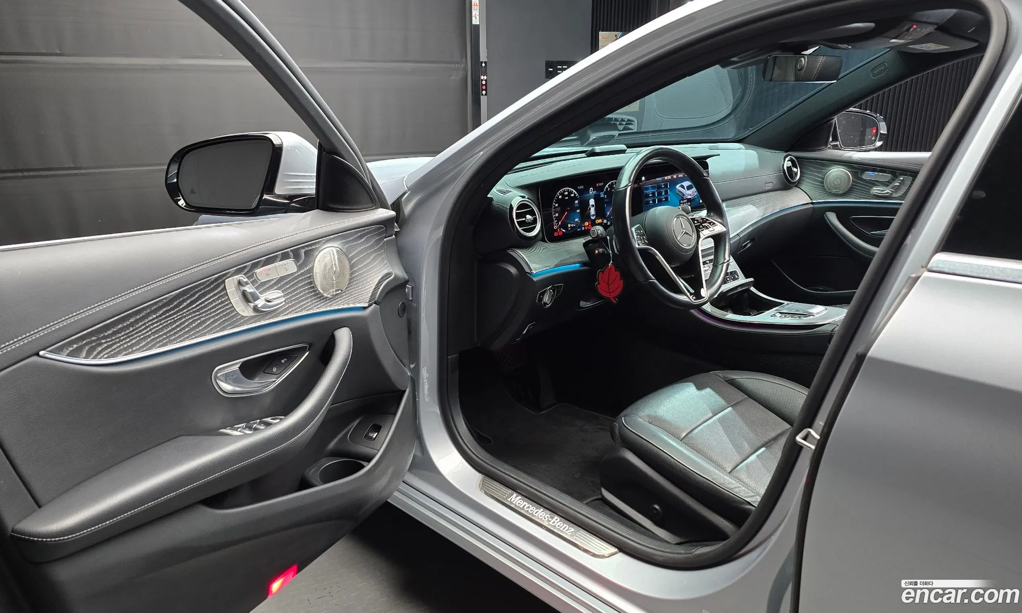 Mercedes-Benz E-Class W213 2022 — 4