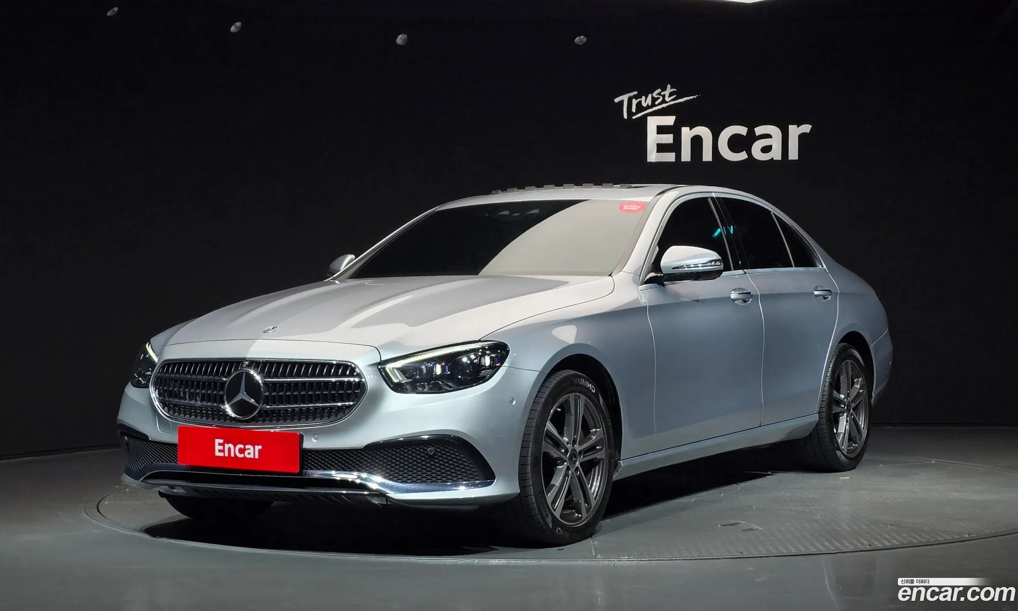 Mercedes-Benz E-Class W213 2022 — 11