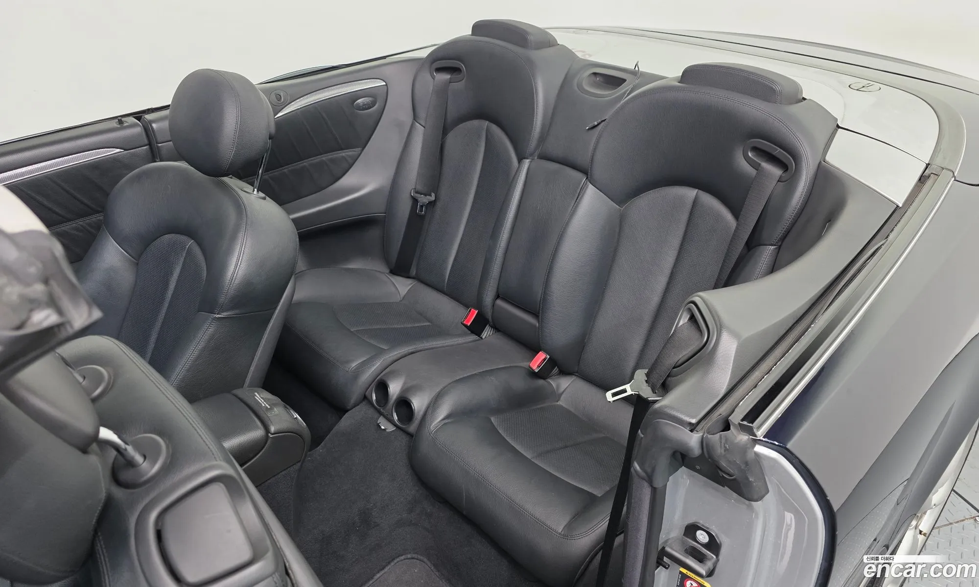 Mercedes-Benz CLK-Class C209 2005 WDBTK65G95T044745 — 11