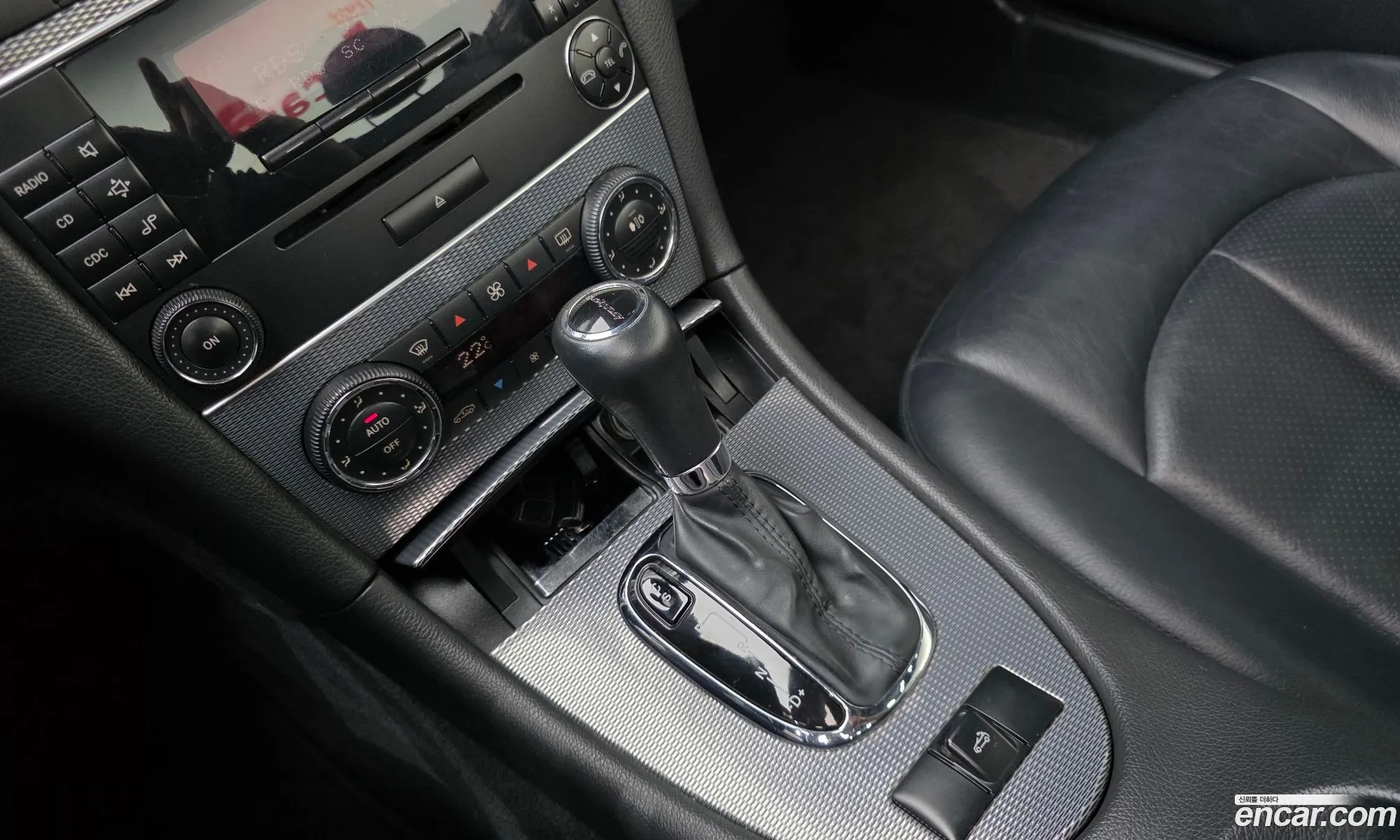 Mercedes-Benz CLK-Class C209 2005 WDBTK65G95T044745 — 18