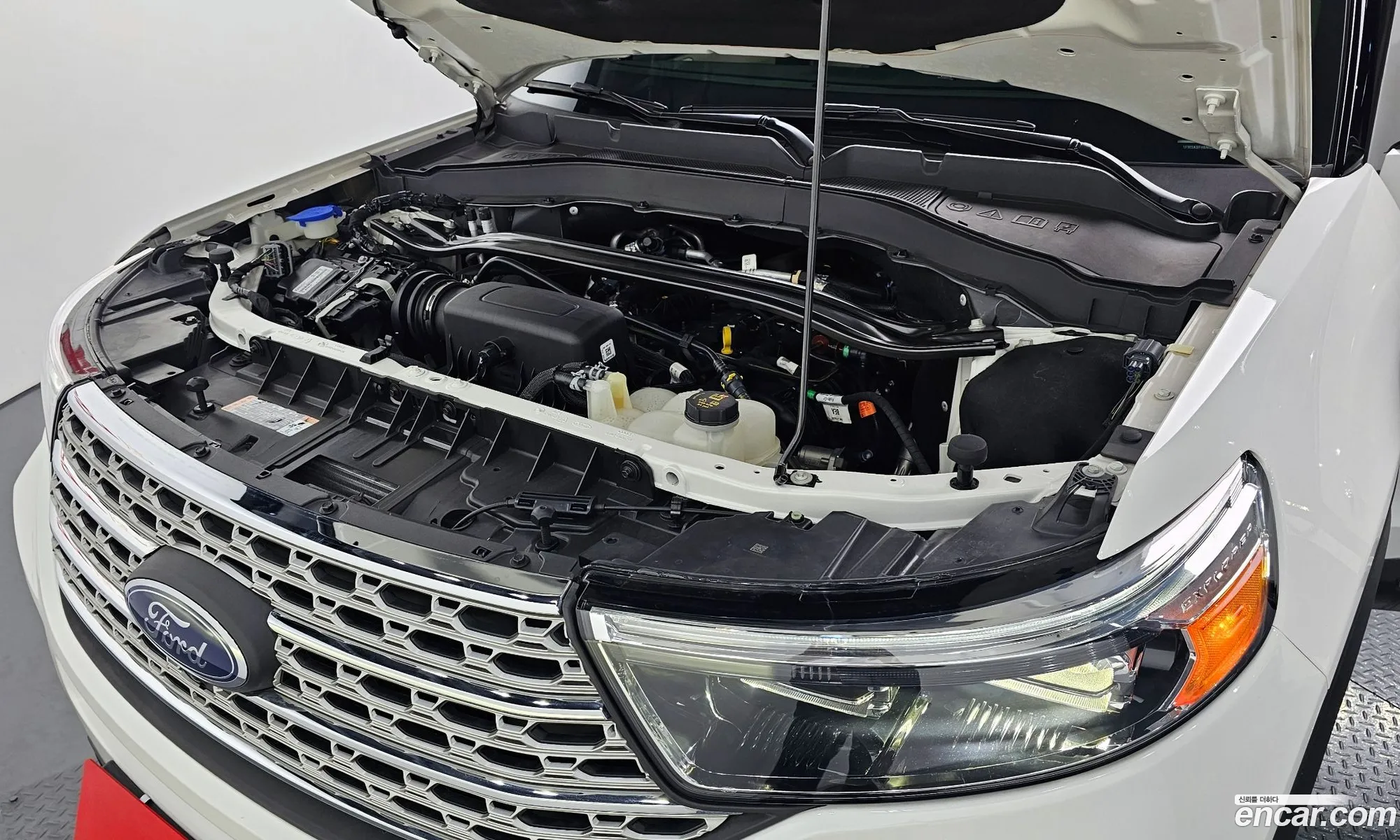 Ford Explorer 6th Gen 2022 1FMSK8FH8NGA51982 — 10