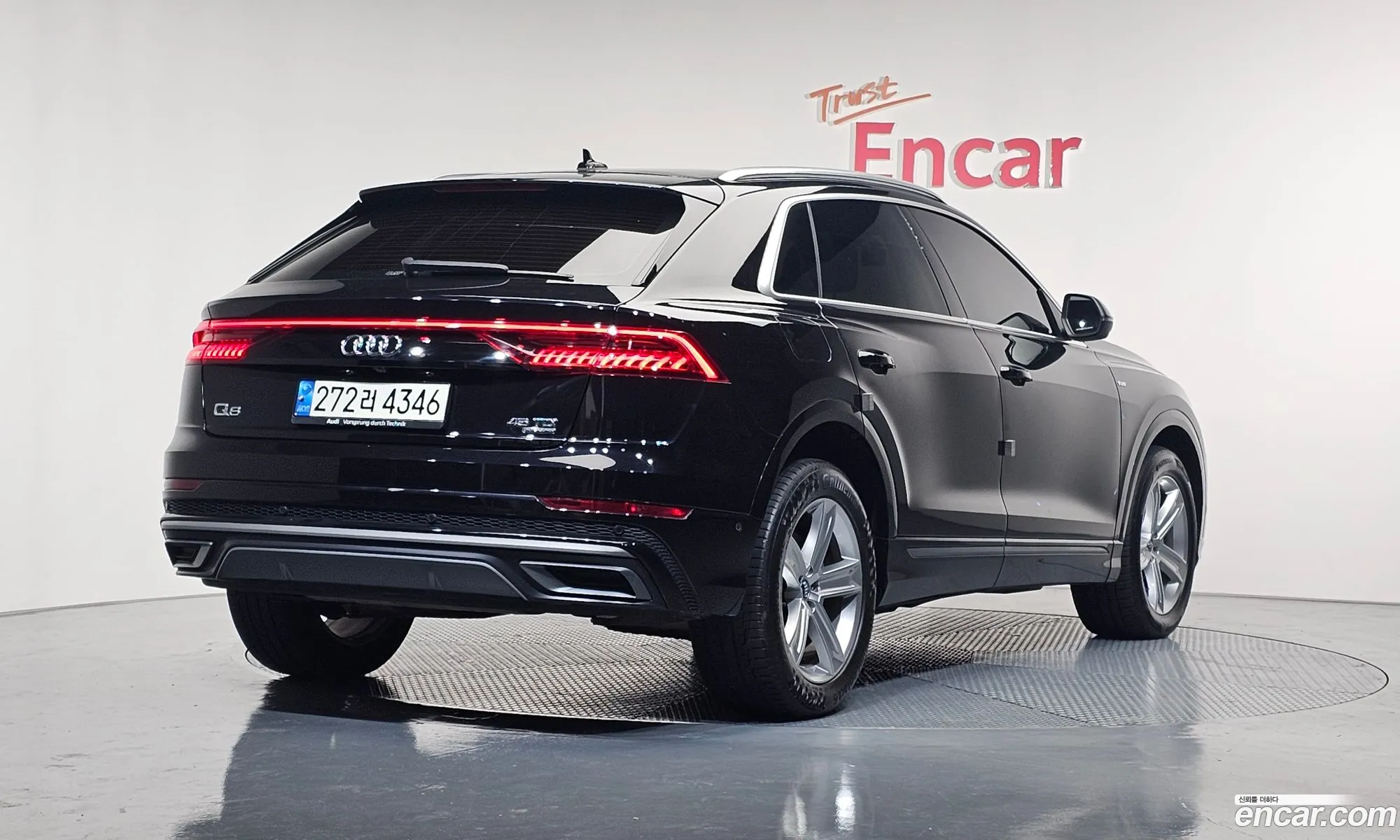 Audi Q8 2020 WAUZZZF10MD001064 — 13