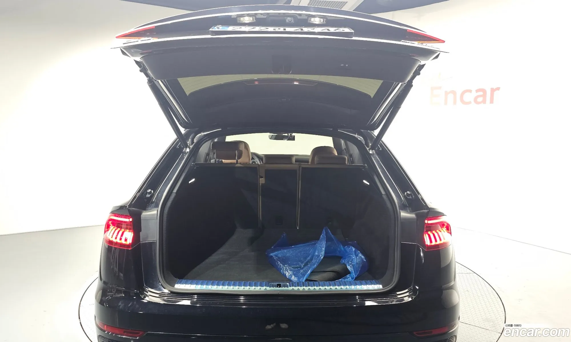 Audi Q8 2020 WAUZZZF10MD001064 — 2