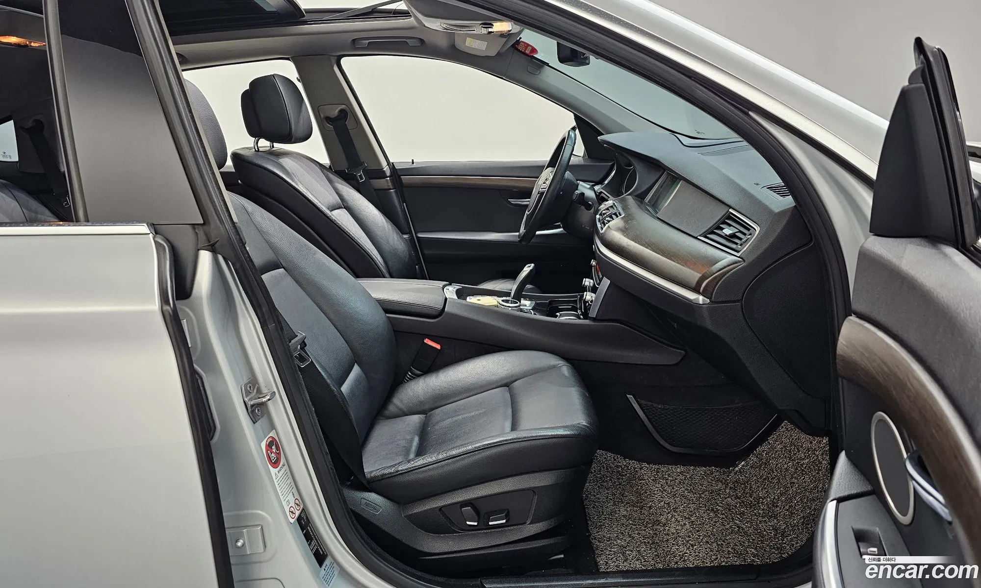 BMW 5 Series GT 2013 WBAXC2104DD123490 — 8