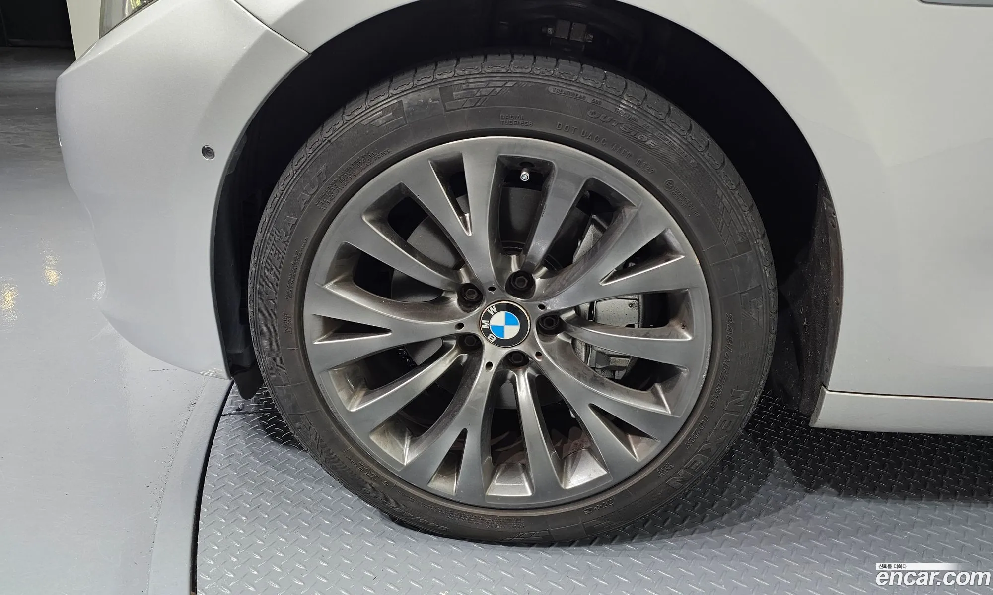 BMW 5 Series GT 2013 WBAXC2104DD123490 — 20
