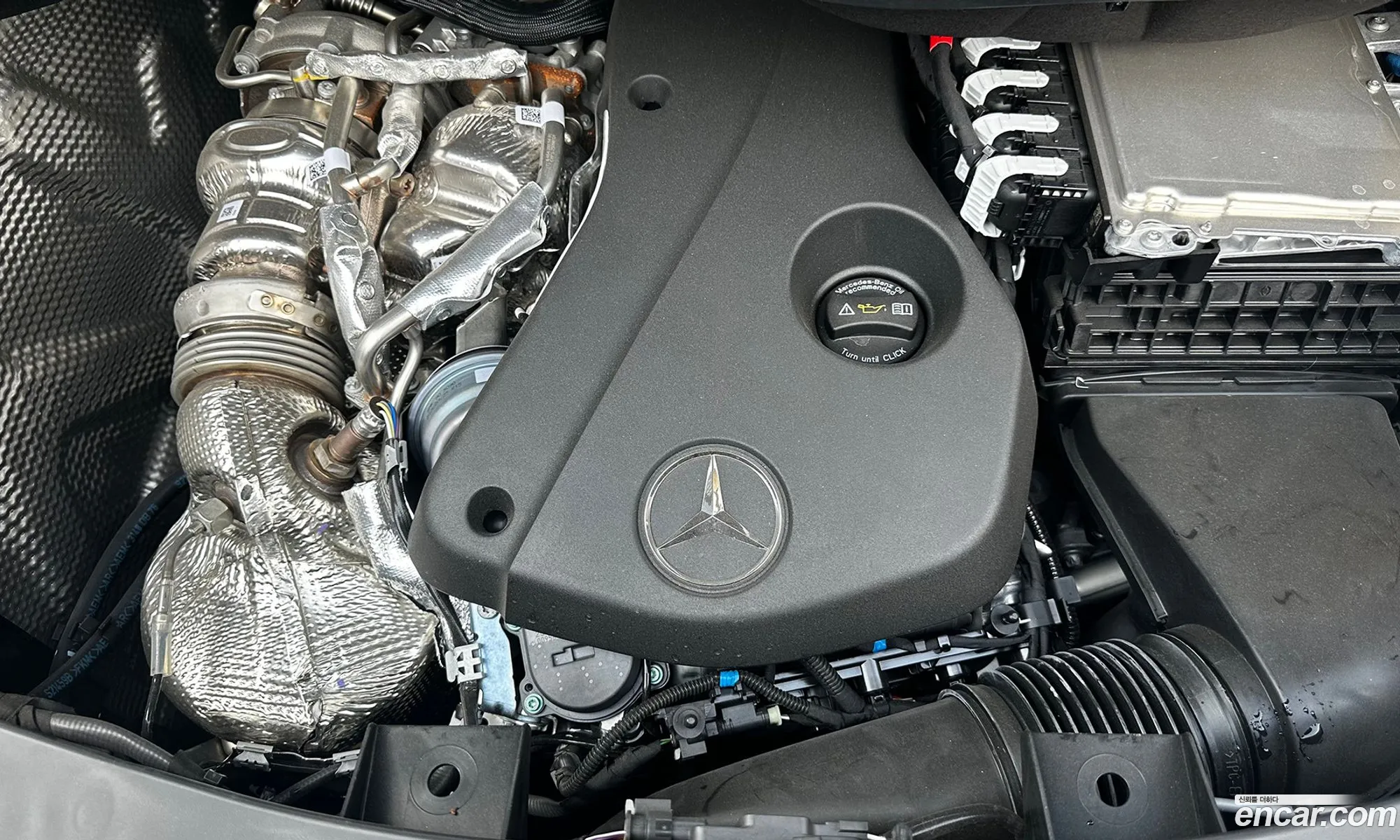 Mercedes-Benz V-Class 2025 — 7