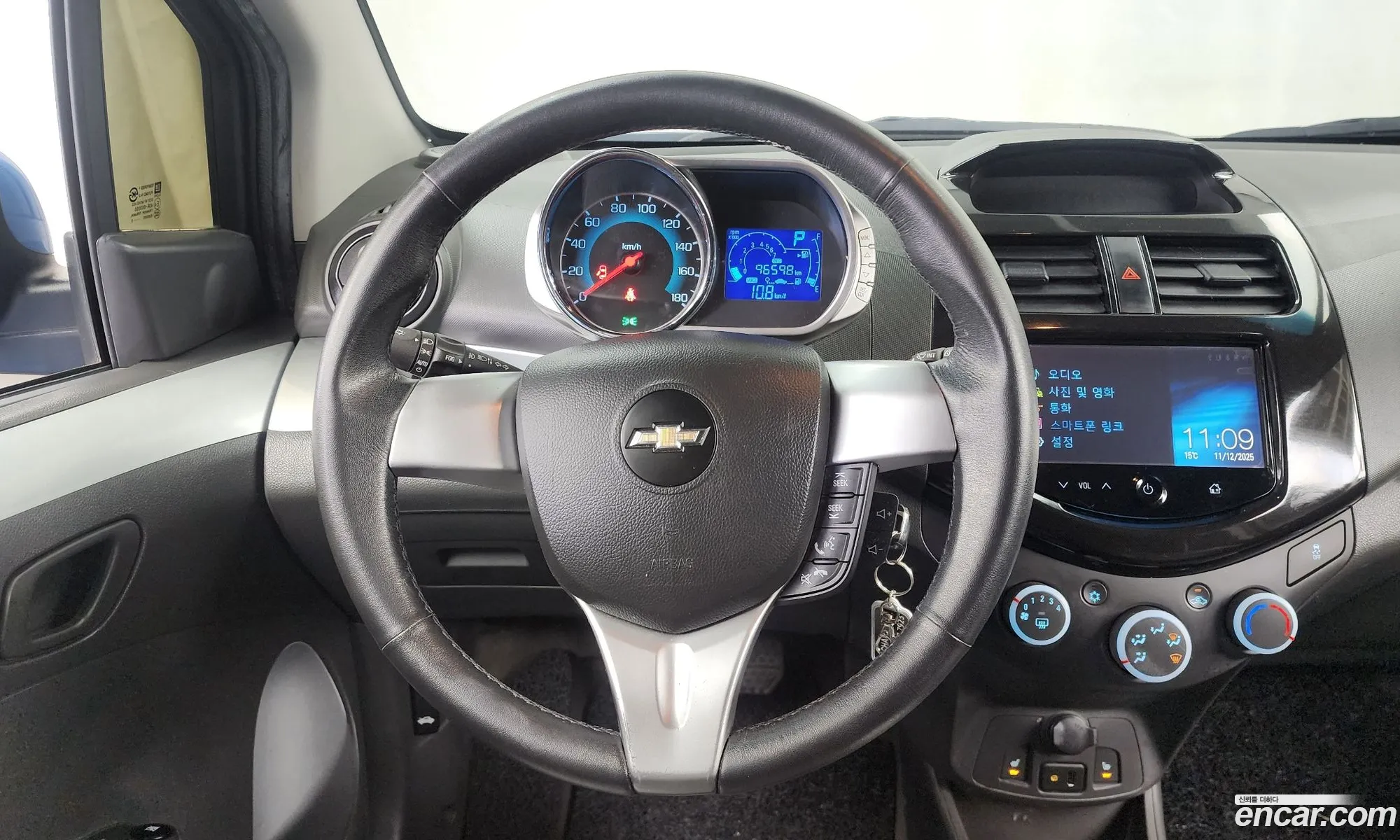 Chevrolet (GM Daewoo) Spark 2015 — 18