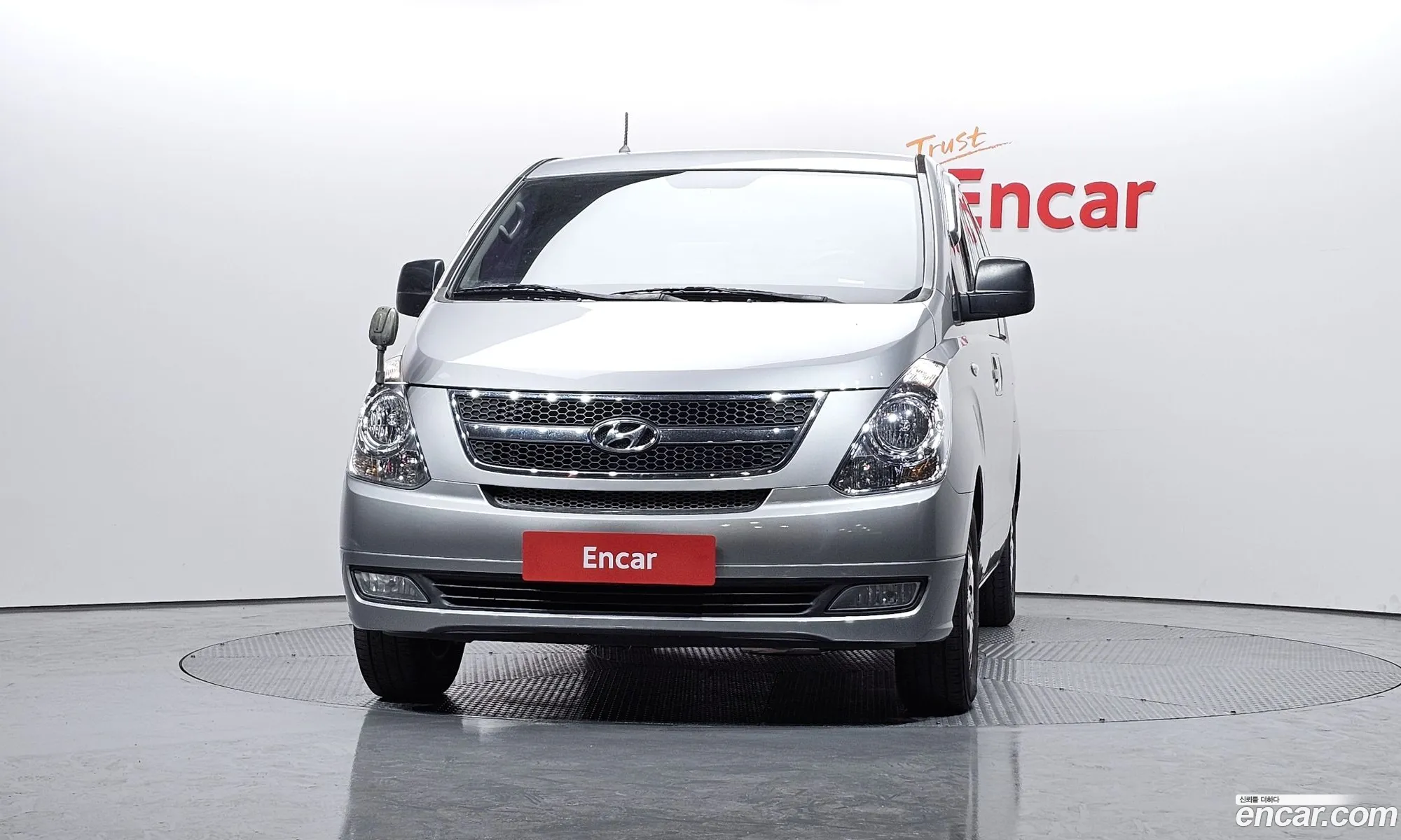 Hyundai Grand Starex 2014 — 20