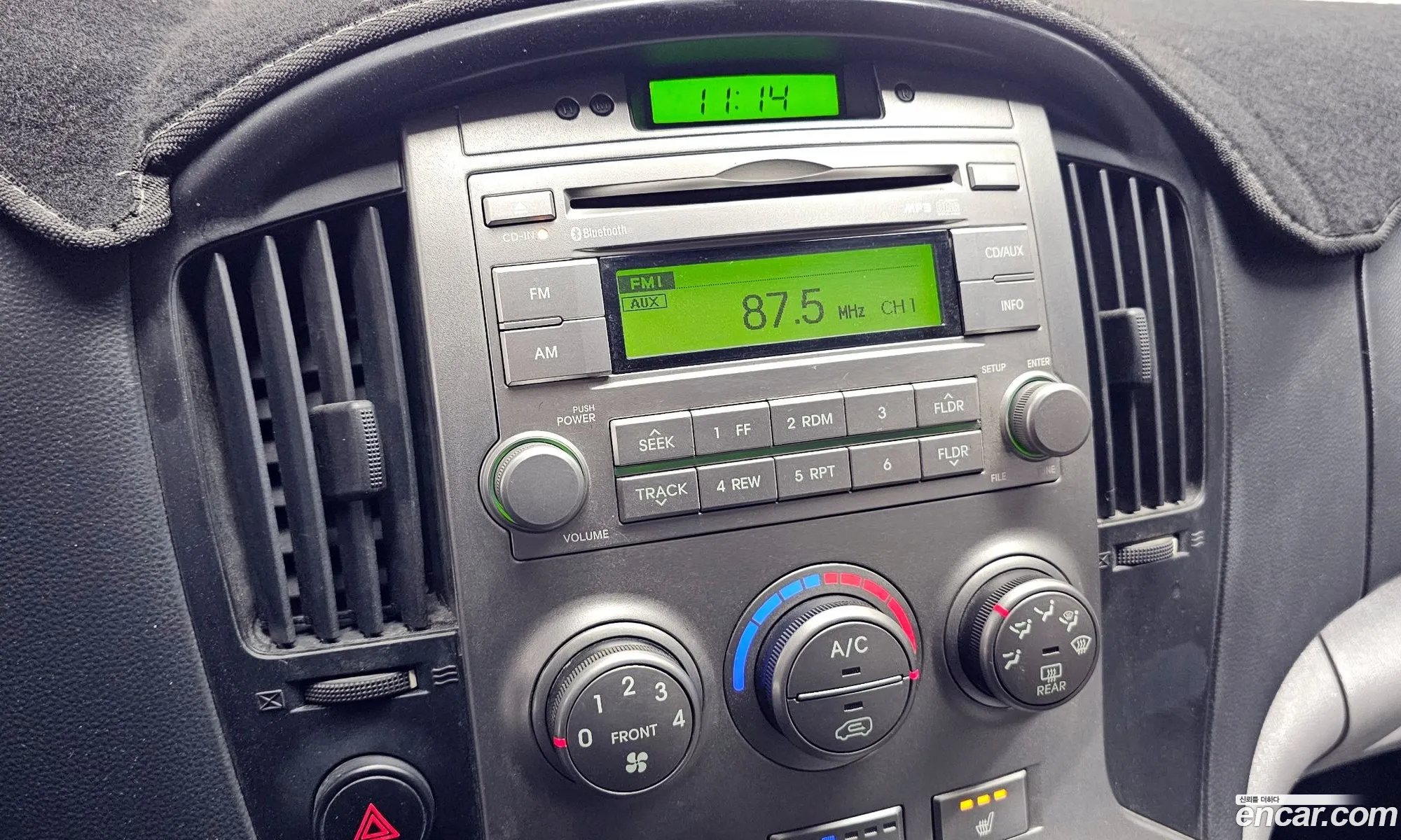 Hyundai Grand Starex 2014 — 13