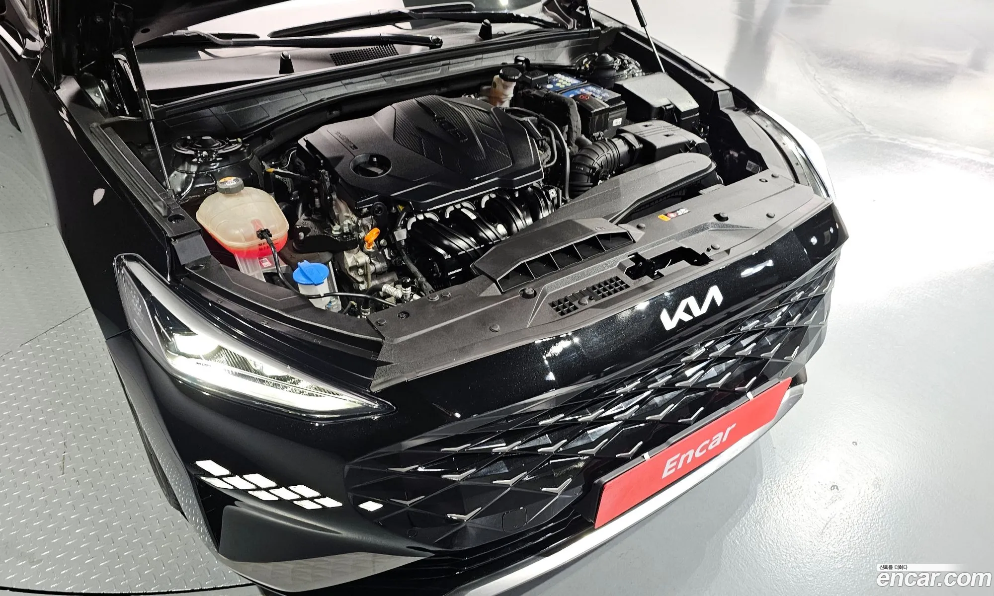 Kia K8 2021 — 10