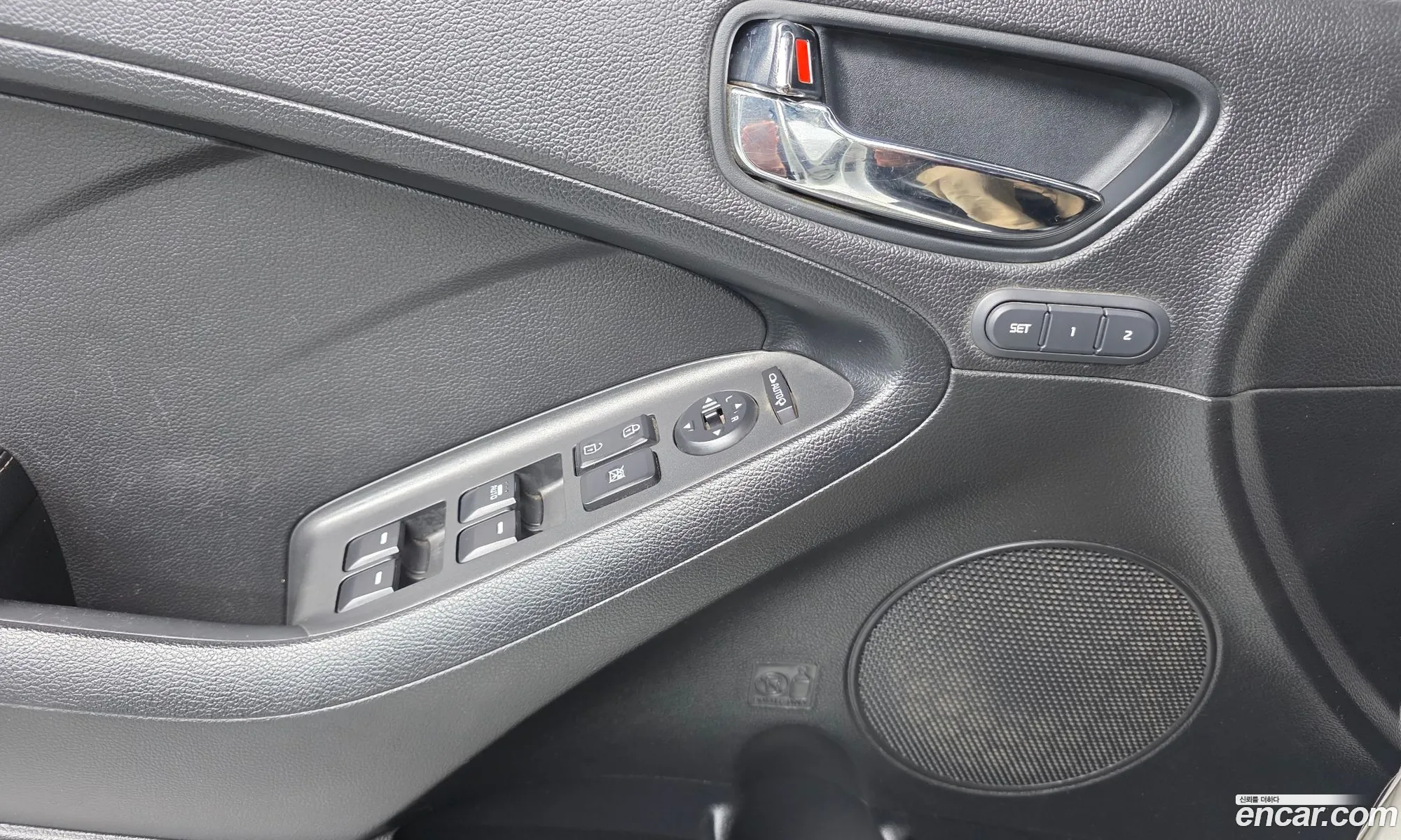 Kia K3 2012 — 15