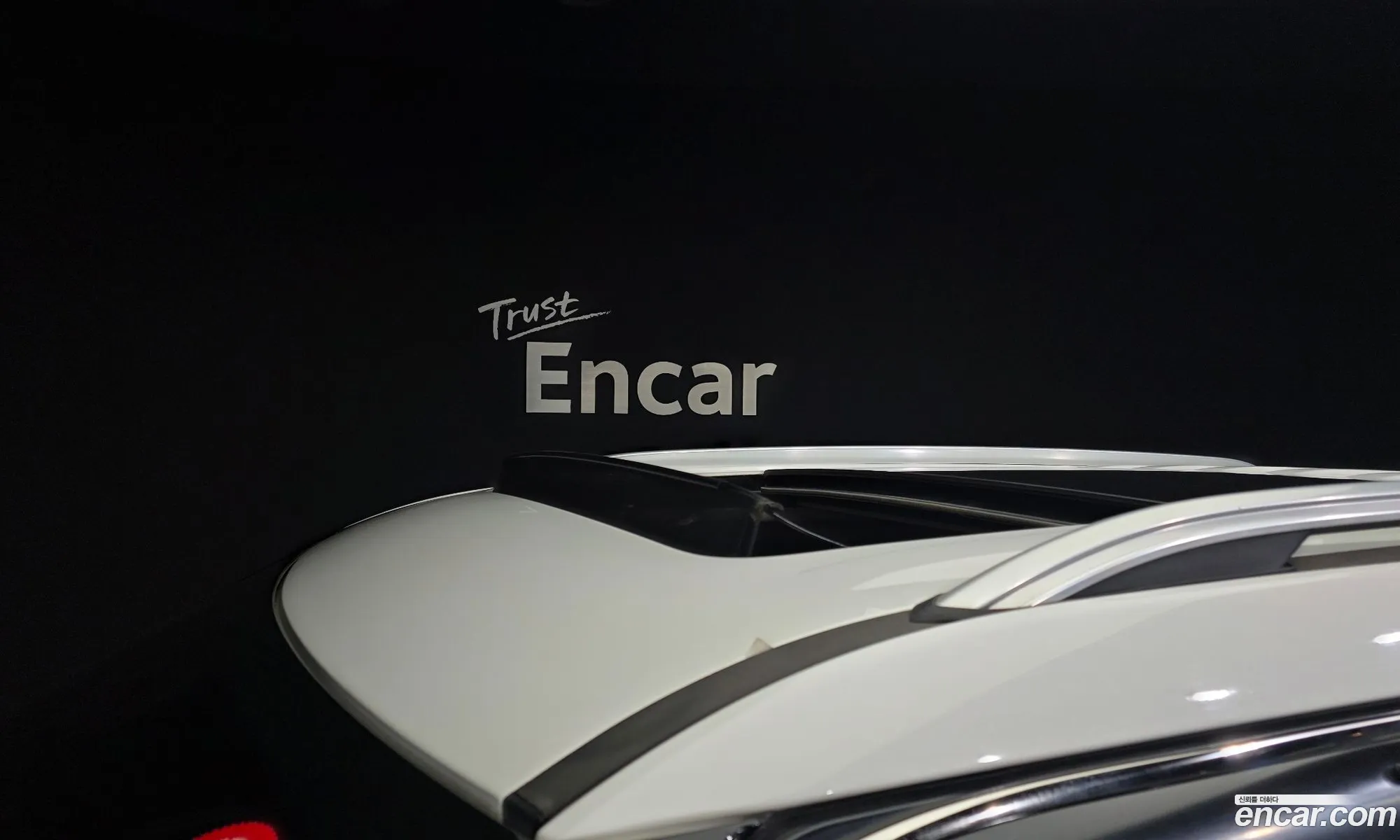 Ford Explorer 6th Gen 2020 1FMSK8FH5LGB88200 — 14