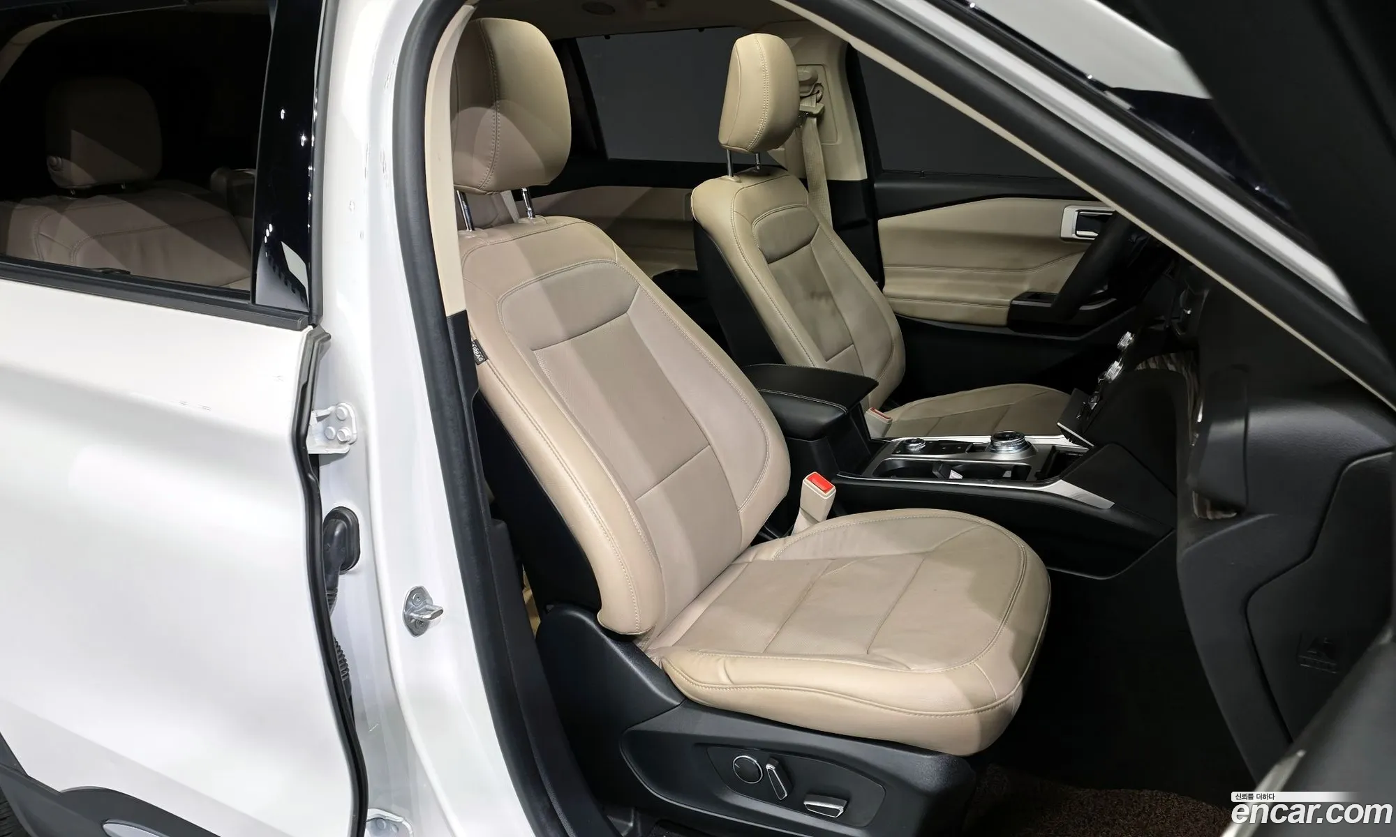 Ford Explorer 6th Gen 2020 1FMSK8FH5LGB88200 — 19